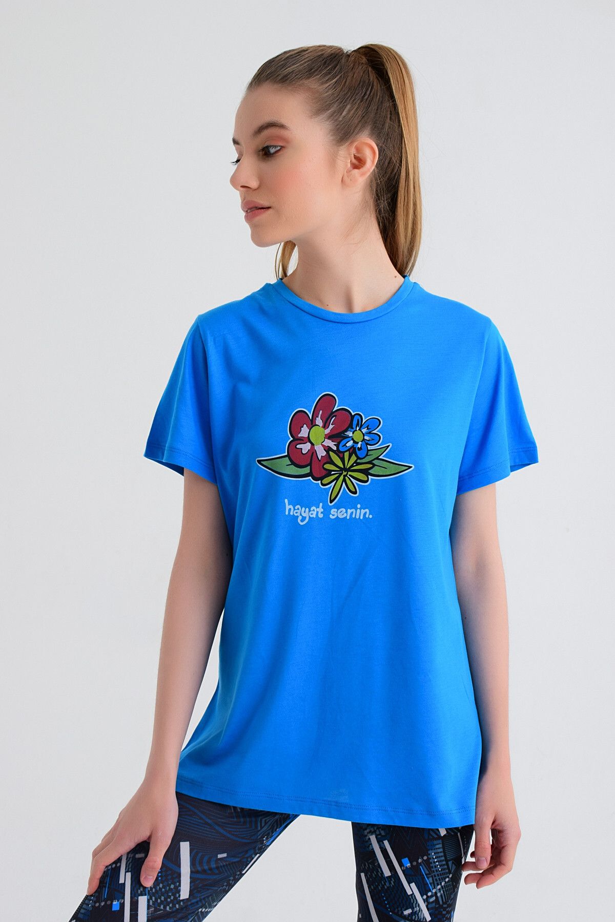 b-fit Kadın Kısa Kollu Baskılı T-shirt Wormie Hayat Senin - Mavi