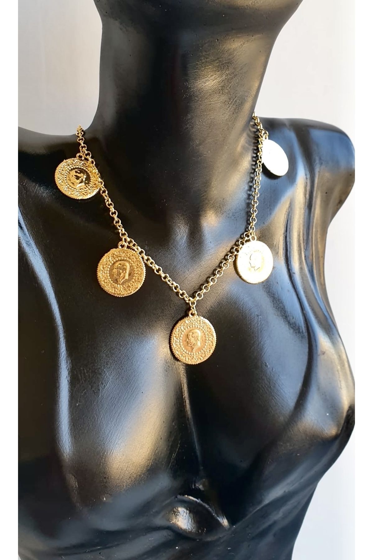 Gigi Jewelleryy Altın Kaplama Beşi Bir Yerde Kolye