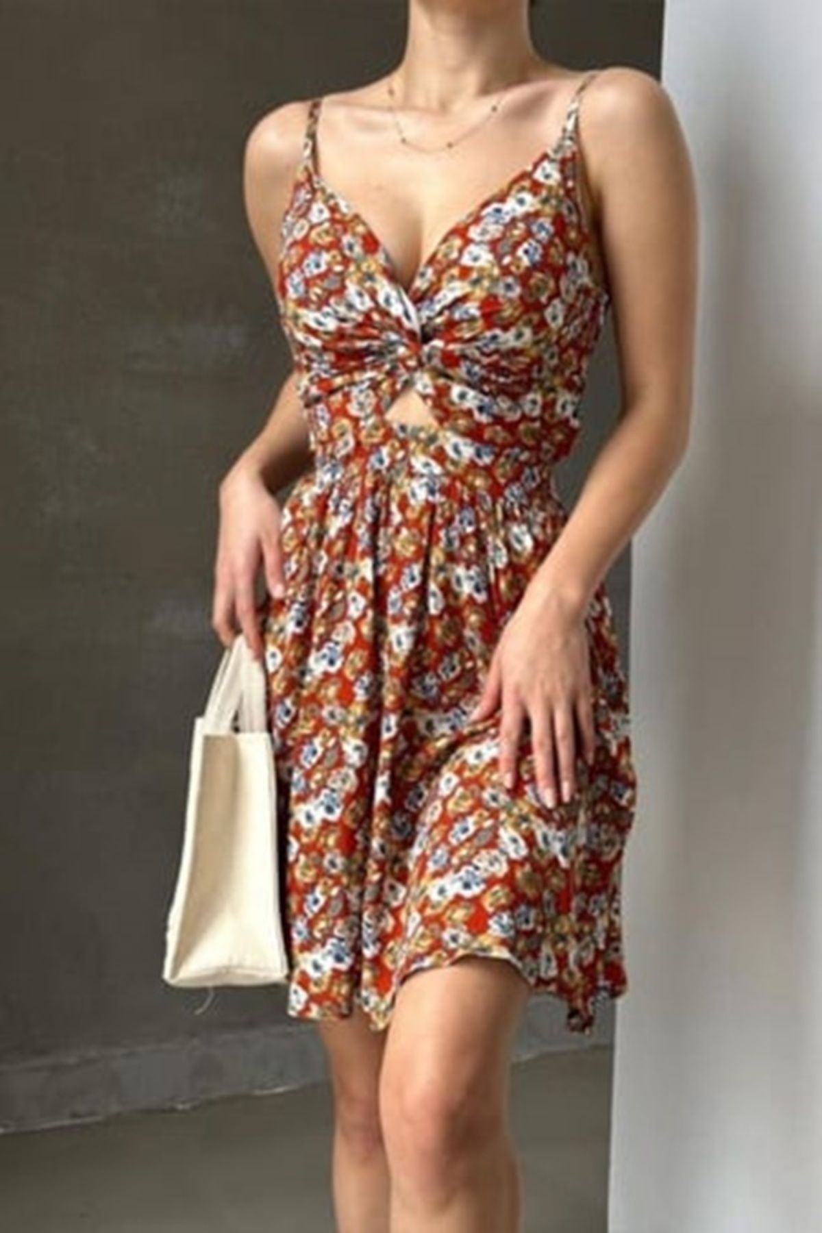 Mossta İp Askılı Kruvaze Yaka Desenli Düğümlü Fashion Elbise