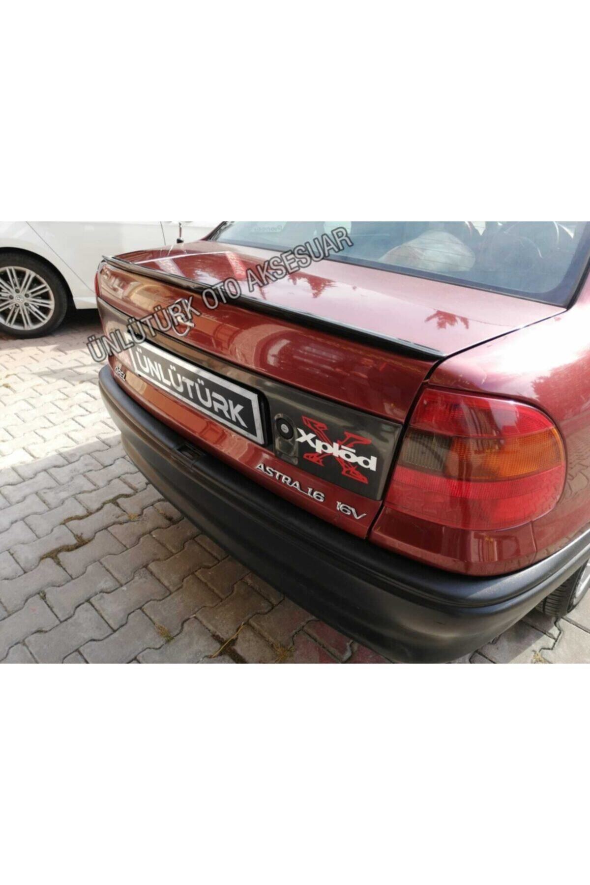 CARPİ Opel Astra F Bagaj Üstü Spoiler Piano Black 1991-1998