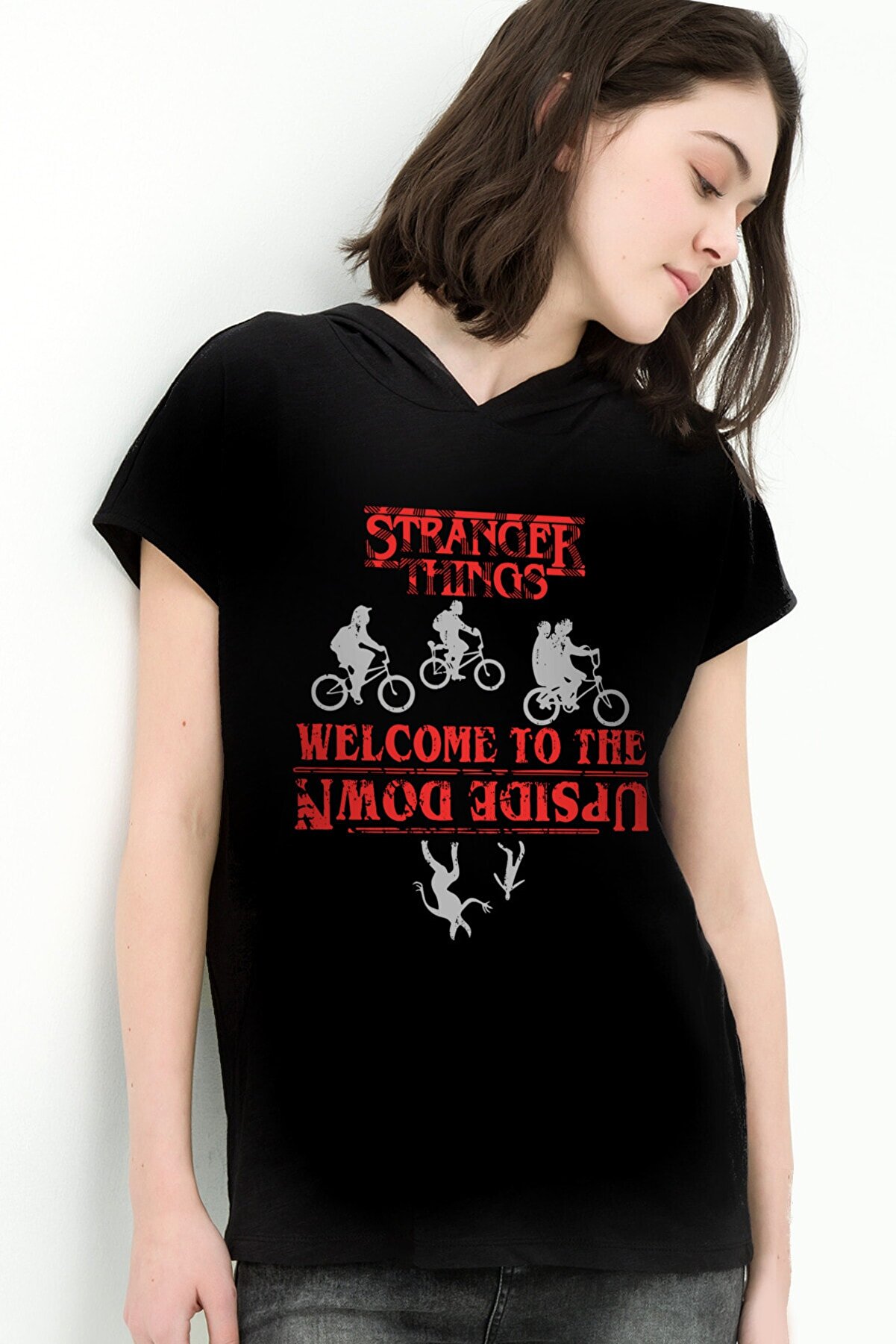ROCKANDROLL Bisikletli Stranger Things Siyah Kapşonlu Kısa Kollu Kadın T-shirt