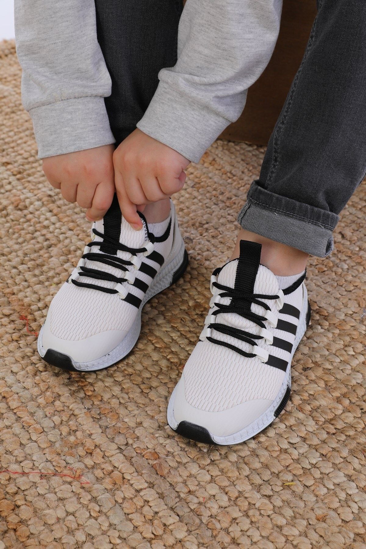 AlbiShoes Yazlık Hafif Unisex Çocuk Sneaker Beyaz - Siyah