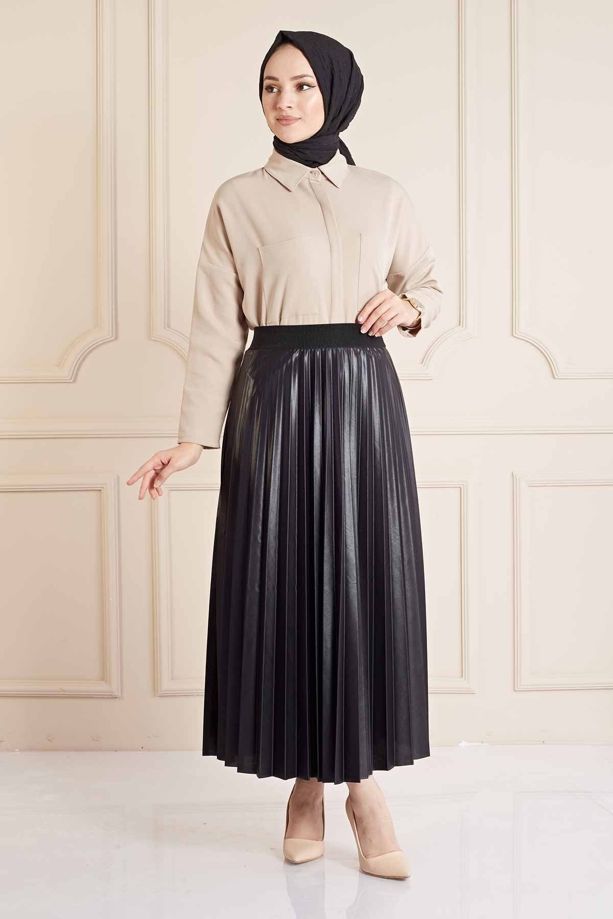 Essah Moda Kadın Siyah Beli Lastikli Deri Görünümlü Piliseli Uzun Etek - Me000380