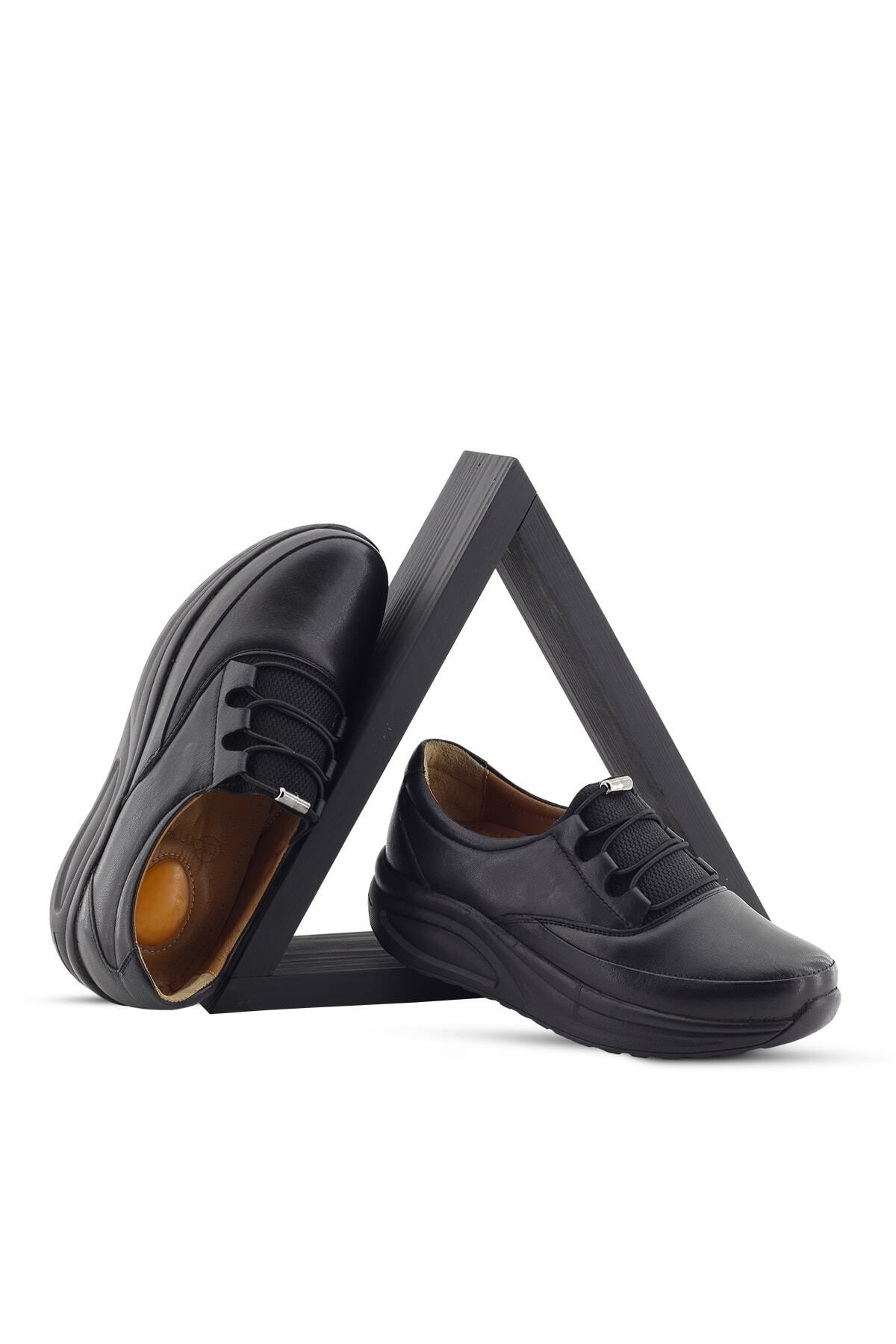Barmea 855 Kadın Siyah Ortopedik Topuk Dikeni Hafif Yürüyüş Ayakkabısı