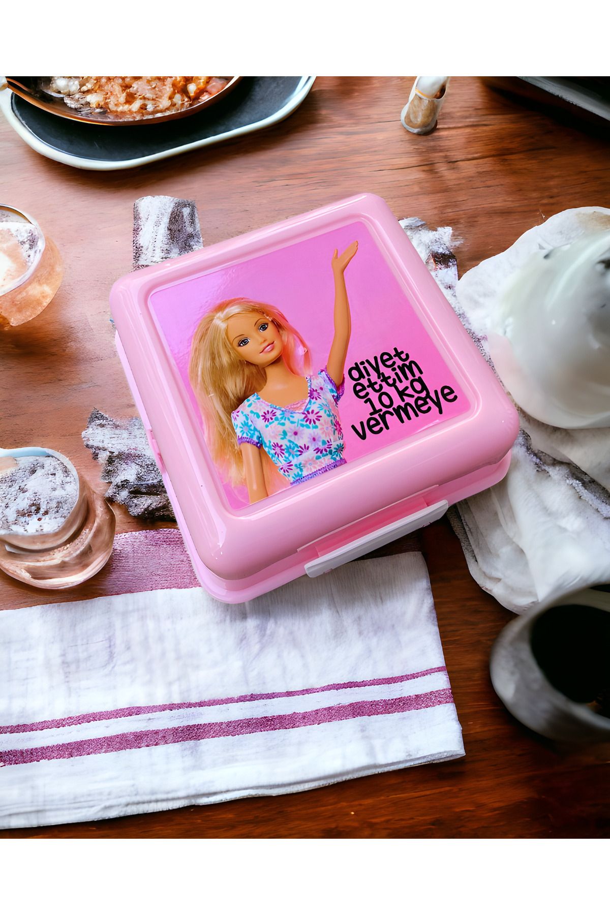 HOPENA Barbie Diyet Ettim 3 Bölmeli Beslenme Kabı 1.4L
