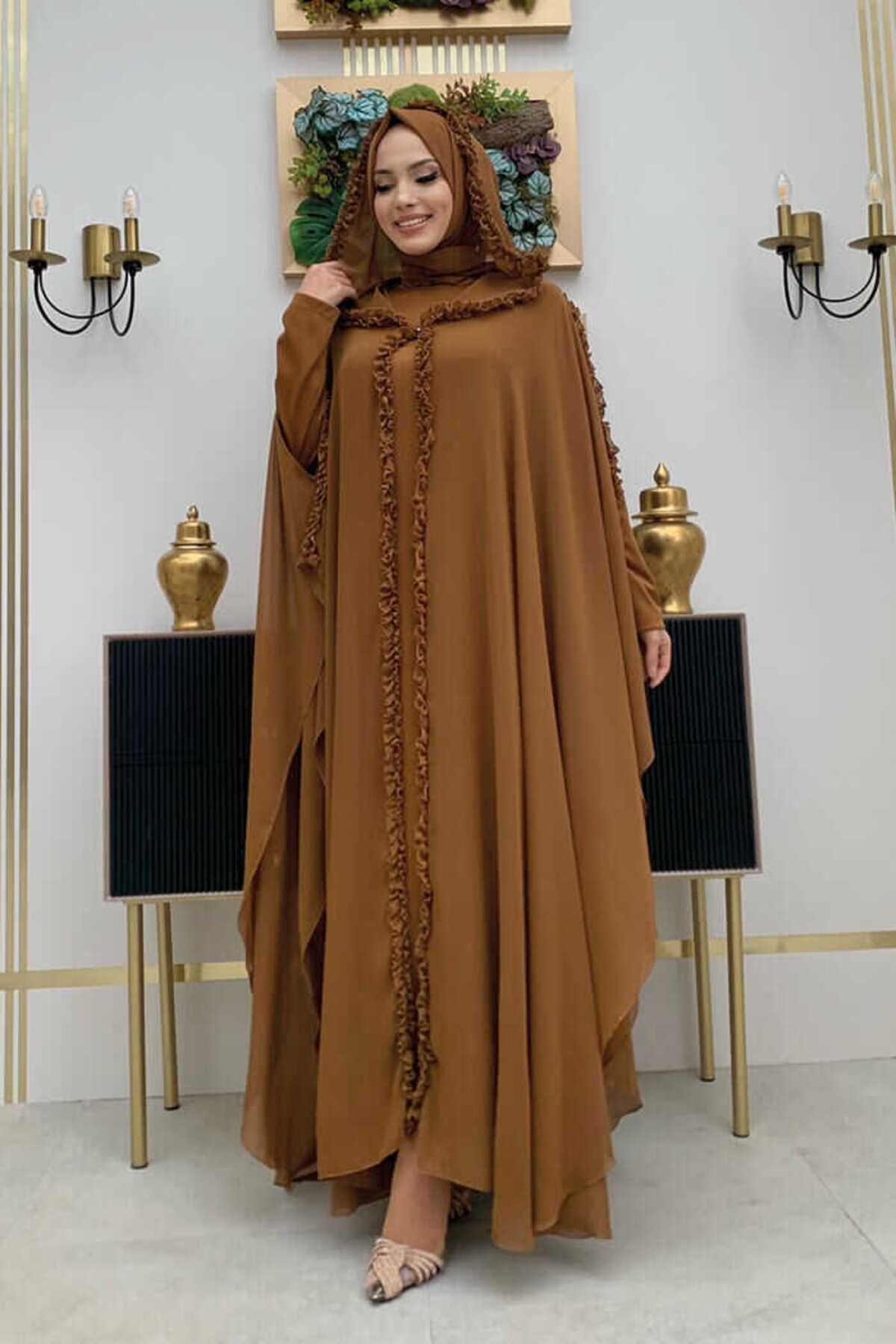 Bym Fashion Kapişonlu Belirli Kısımları Fırfır Detaylı Abayalı Elbise Abiye Takım 3778 Taba