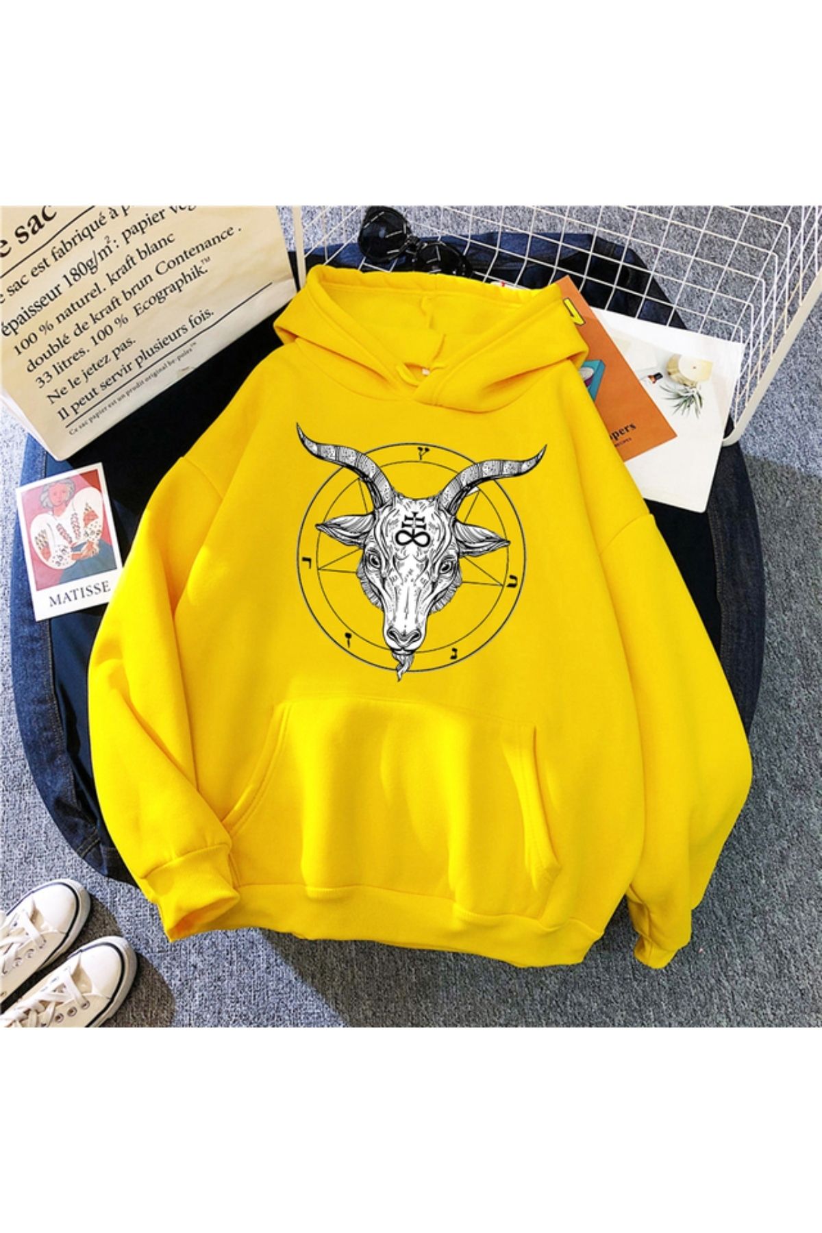 Benisengiydir Sarı Gotik Keçi Baskılı Oversize Unisex Sweatshirt