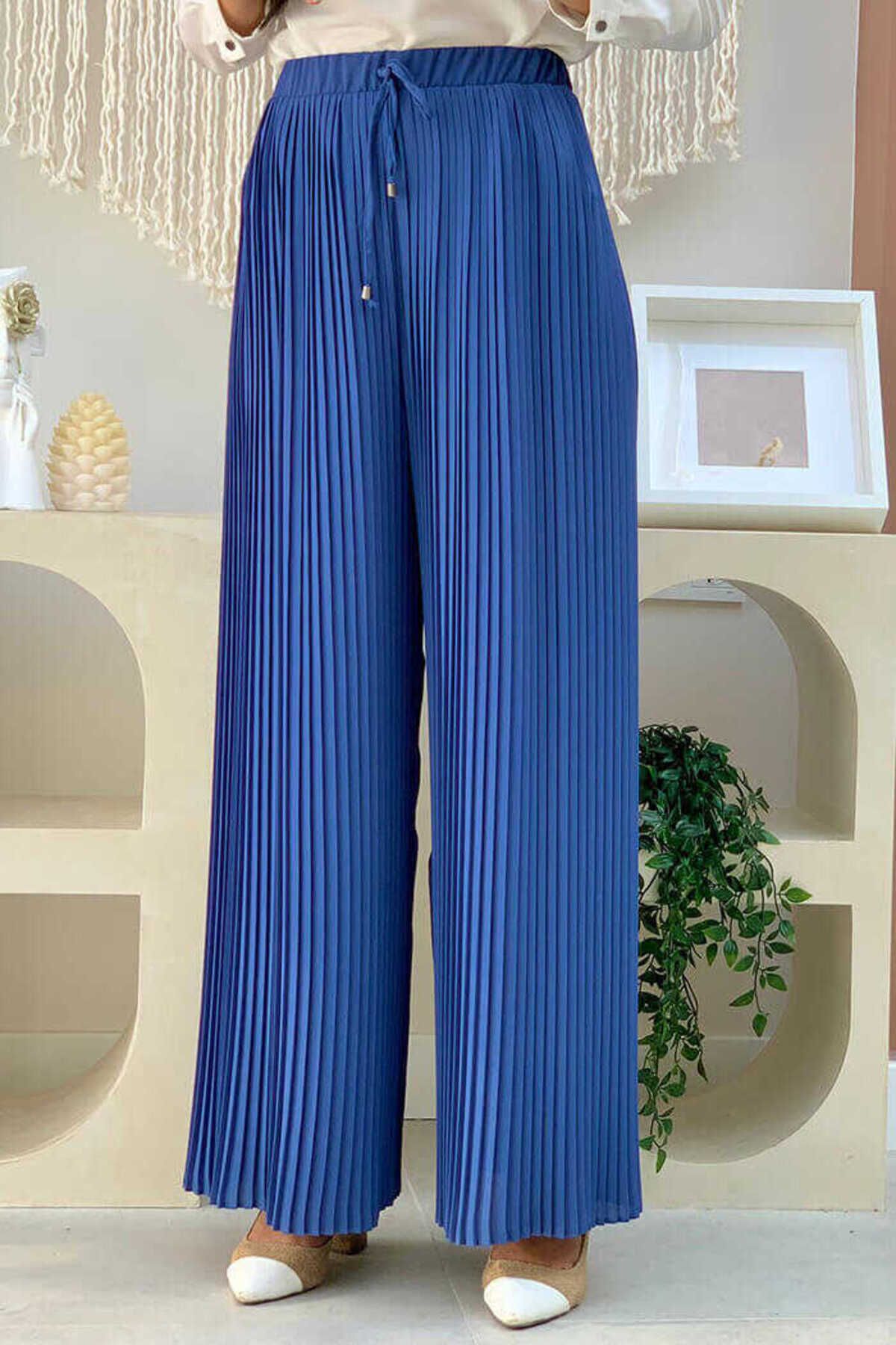Bym Fashion Bel Lastikli Bağcık Görünümlü Piliseli Pantolon 0129 Petrol Mavisi