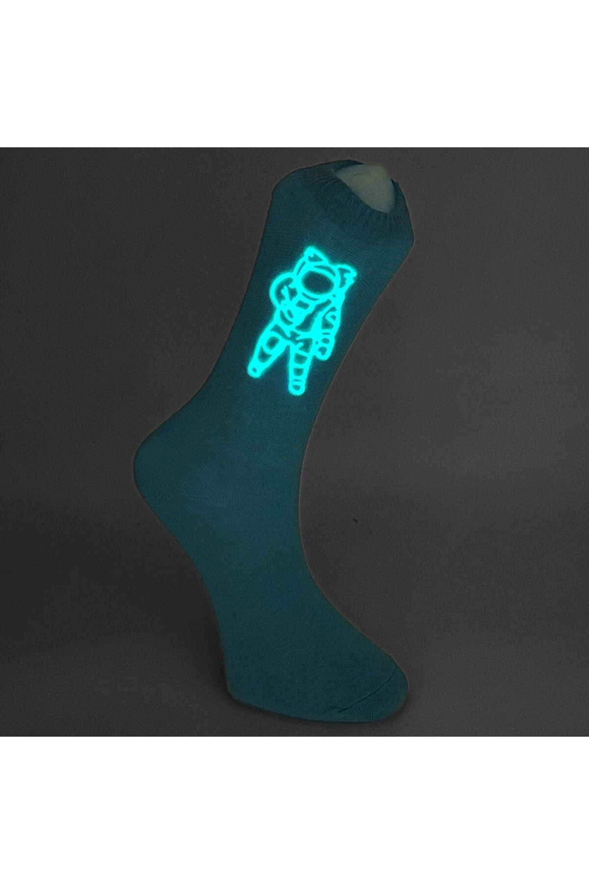 Magia Stile Unisex Astronot Desenli Fosforlu Gece Parlayan Uzun Soket Çorap