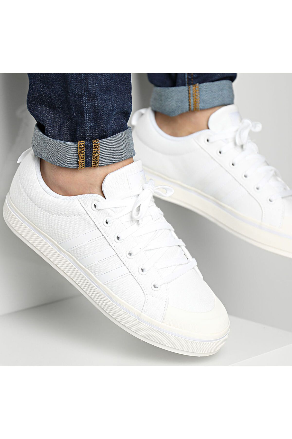 adidas Bravada 2.0 Erkek Günlük Ayakkabı HP6021 Beyaz