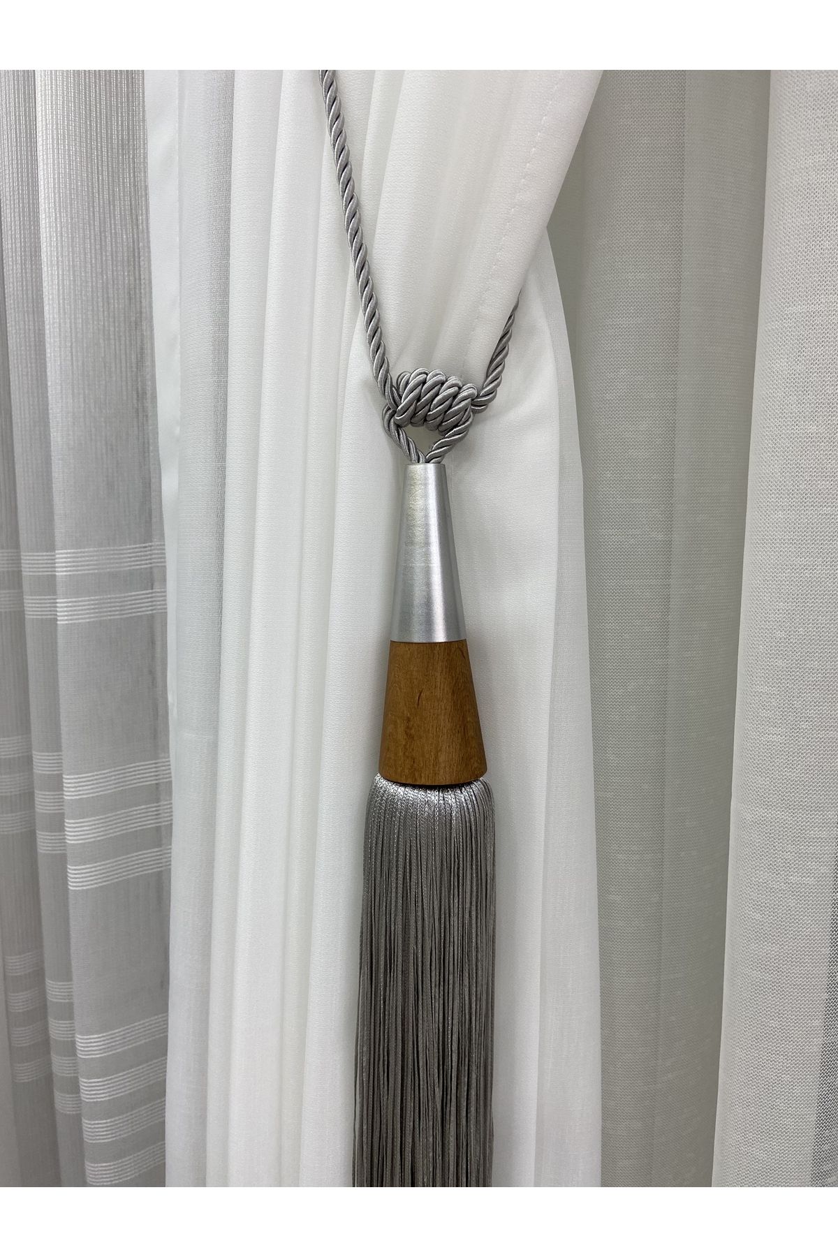 Akcan Açık Gri Renk Gümüş Metal Bambu Uzun Braçol