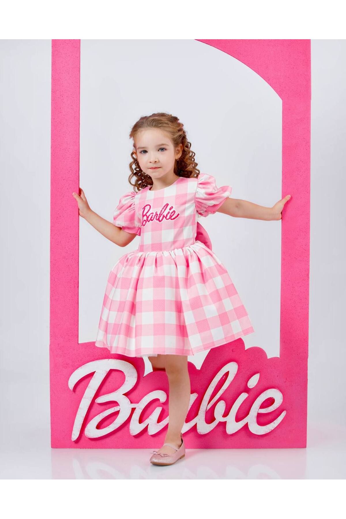 BUTİKHAPPYKİDS Kız Çocuk Prenses Model Pembe Ekoseli Kabarık Barbie Elbisesi + Toka 2-8 Yaş