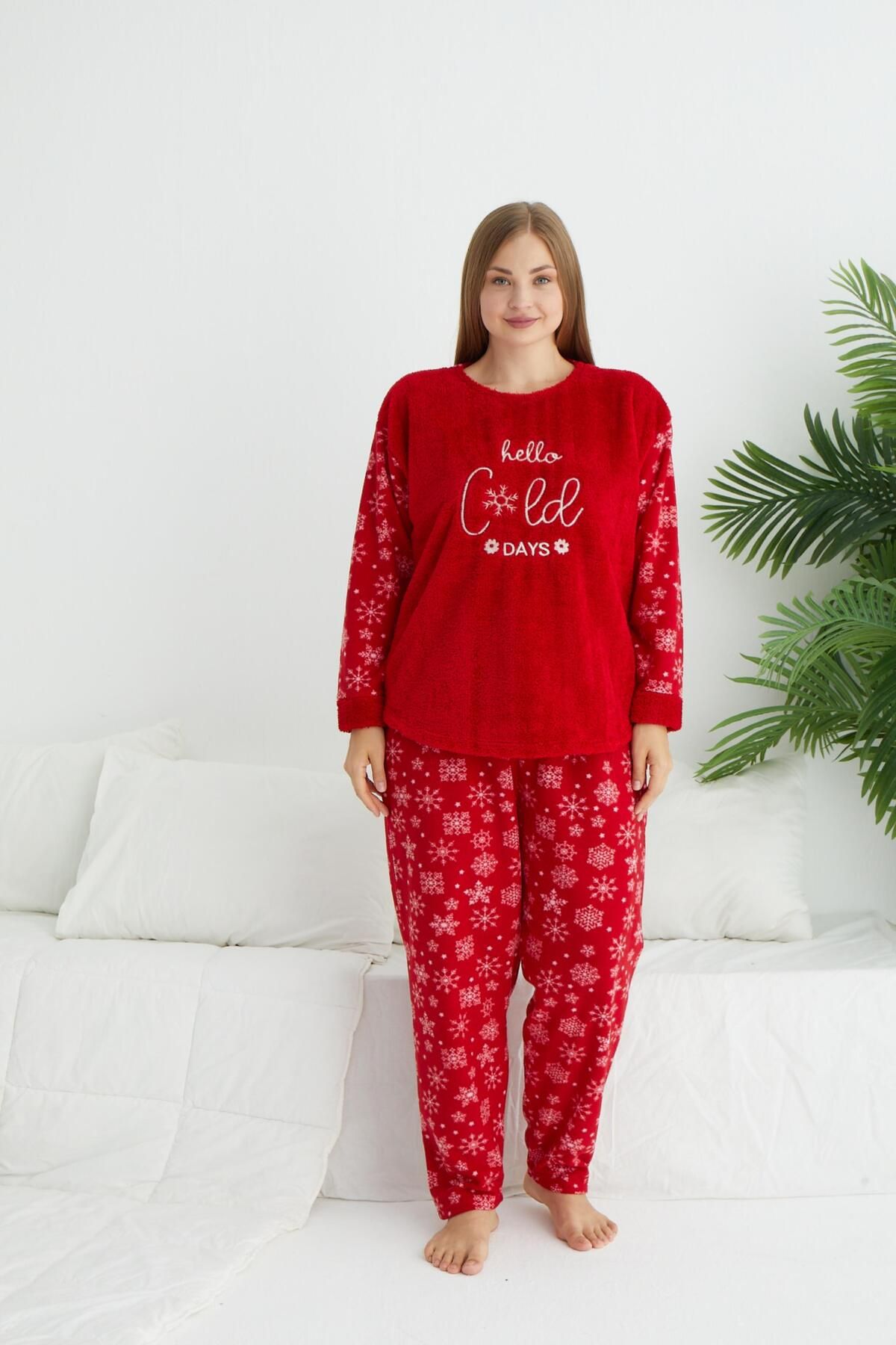 Estiva Kadın Kışlık Kar Desenli Büyük Beden Polar Pijama Takımı