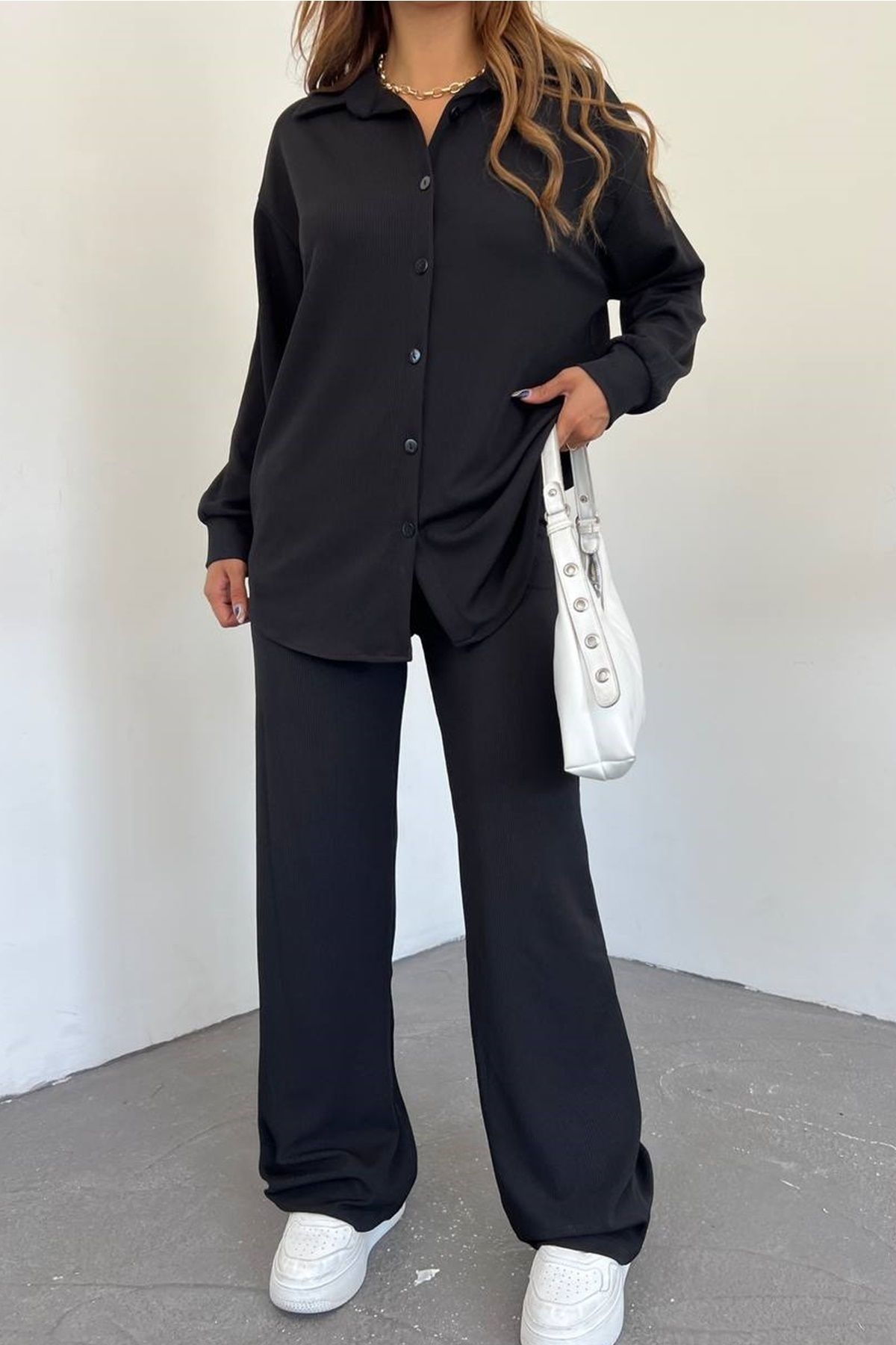 lovebox Kadın Gofre Kumaş Oversize Tasarım Gömlek ve Pantolon Siyah İkili Takım 10786