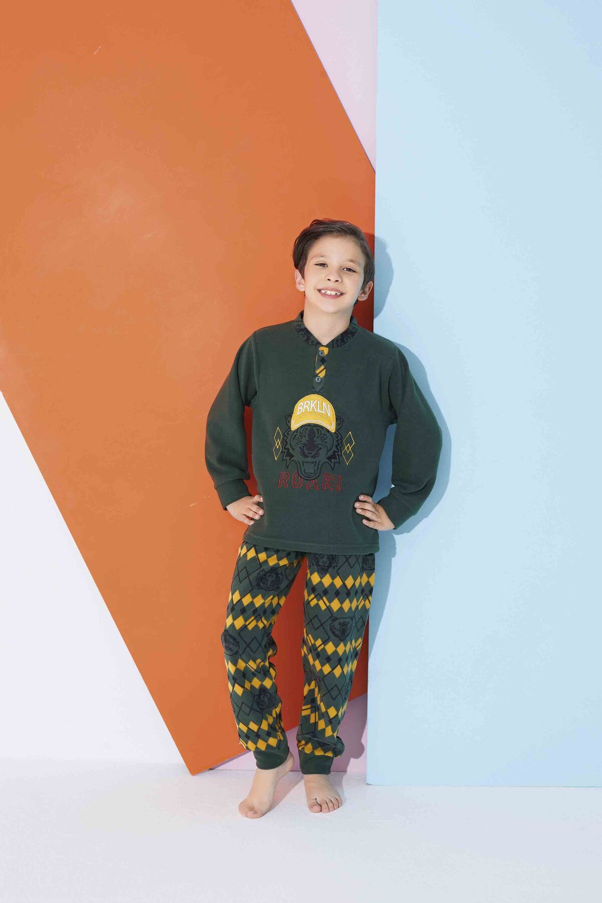 Tarık Erkek Genç VE Çocuk Kaplan Desenli Uzun Kollu Polar Peluş Kumaş Kışlık Sıcak Tutan Pijama Takımı