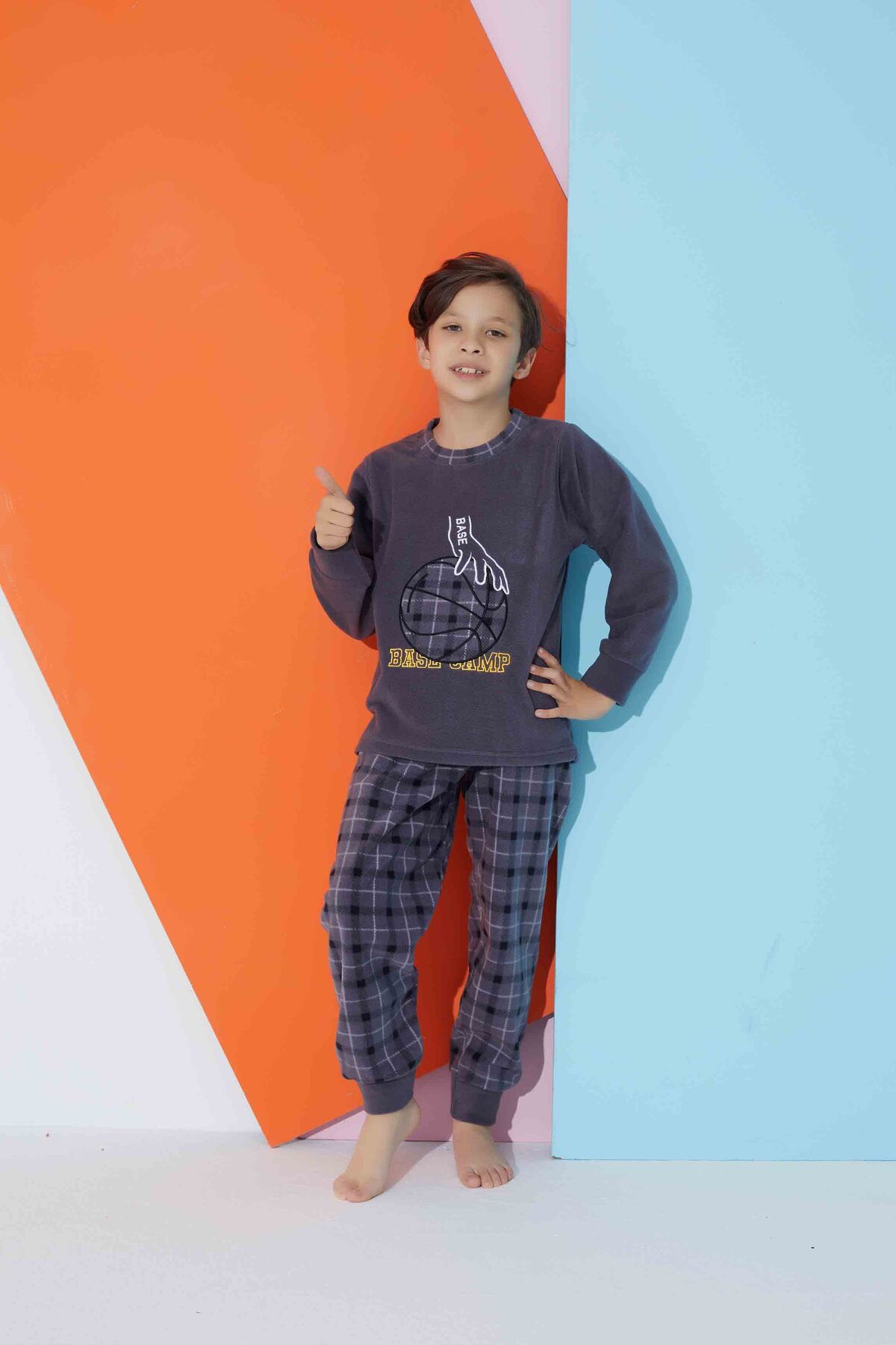 Tarık Erkek Genç VE Çocuk Ekose Desenli Uzun Kollu Polar Peluş Kumaş Kışlık Sıcak Tutan Pijama Takımı