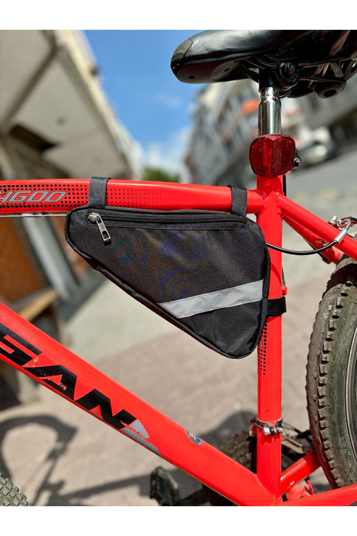 krambler Bisiklet Çantası Reflektörlü Üçgen Kadro Arası Çanta