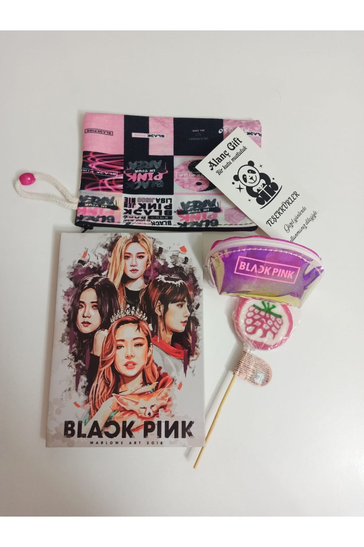 Alanç Gift Black Pink Baskılı Mini Cüzdan, Defter, Bez Kalemlik, Şeker Özel Hediye Seti