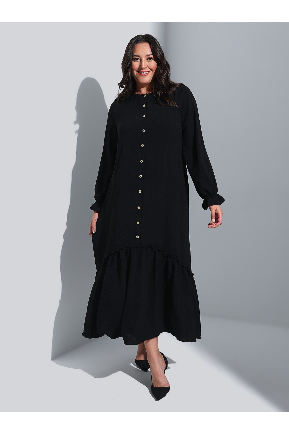 Alia Büyük Beden Boydan Düğmeli Elbise - Siyah - Alia