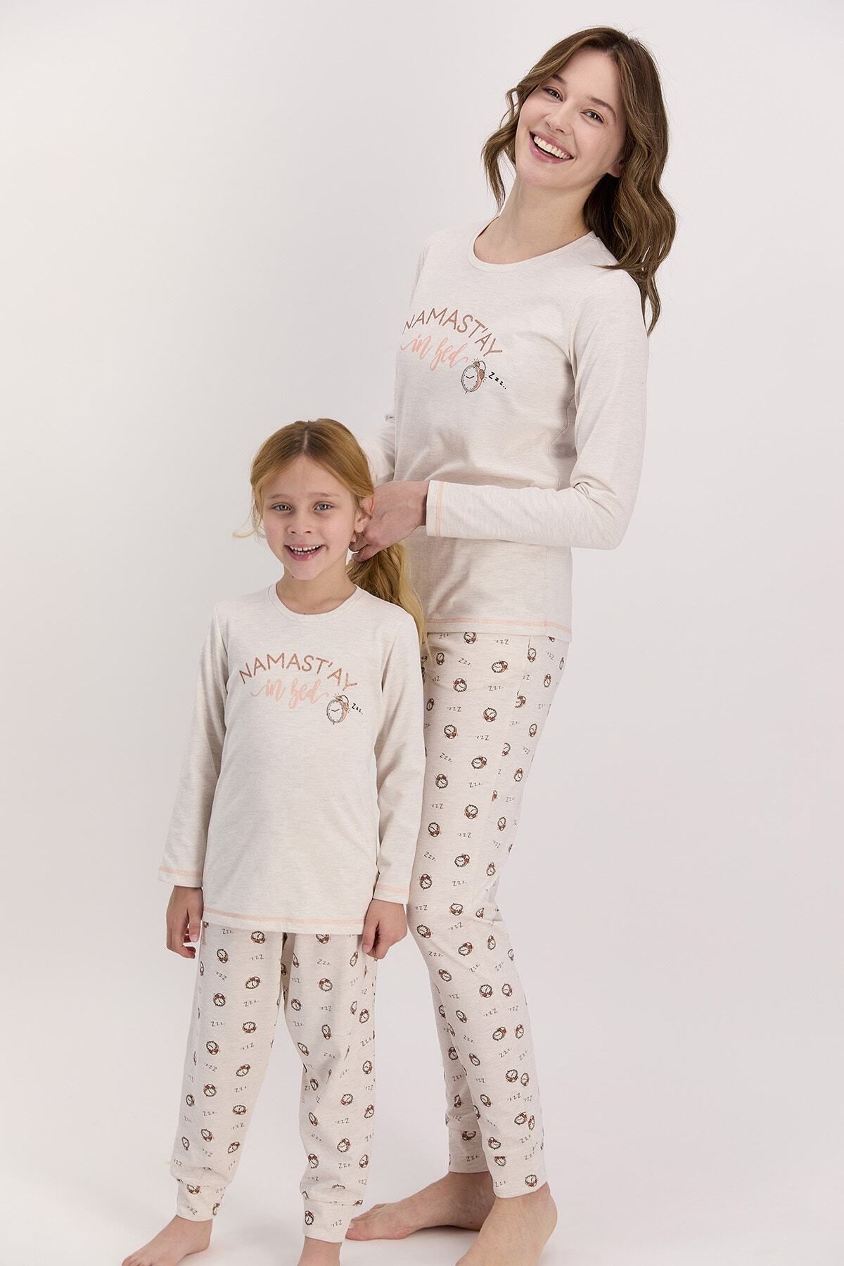 Arnetta Kadın Uzun Kol Namastay Yazılı Pijama Takımı (anne Kız Takım Yapılabilir Fiyatlar Farklıdır)