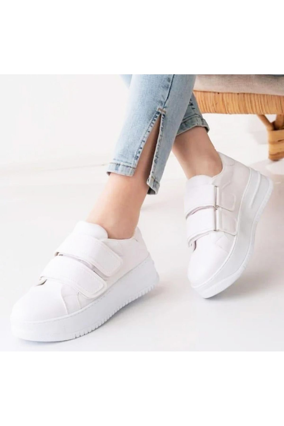 Afilli Kadın Beyaz Kalın Platform Dolgu Taban Cırt Cırtlı Sneaker Yürüyüş Günlük Outdo Spor Ayakkabı