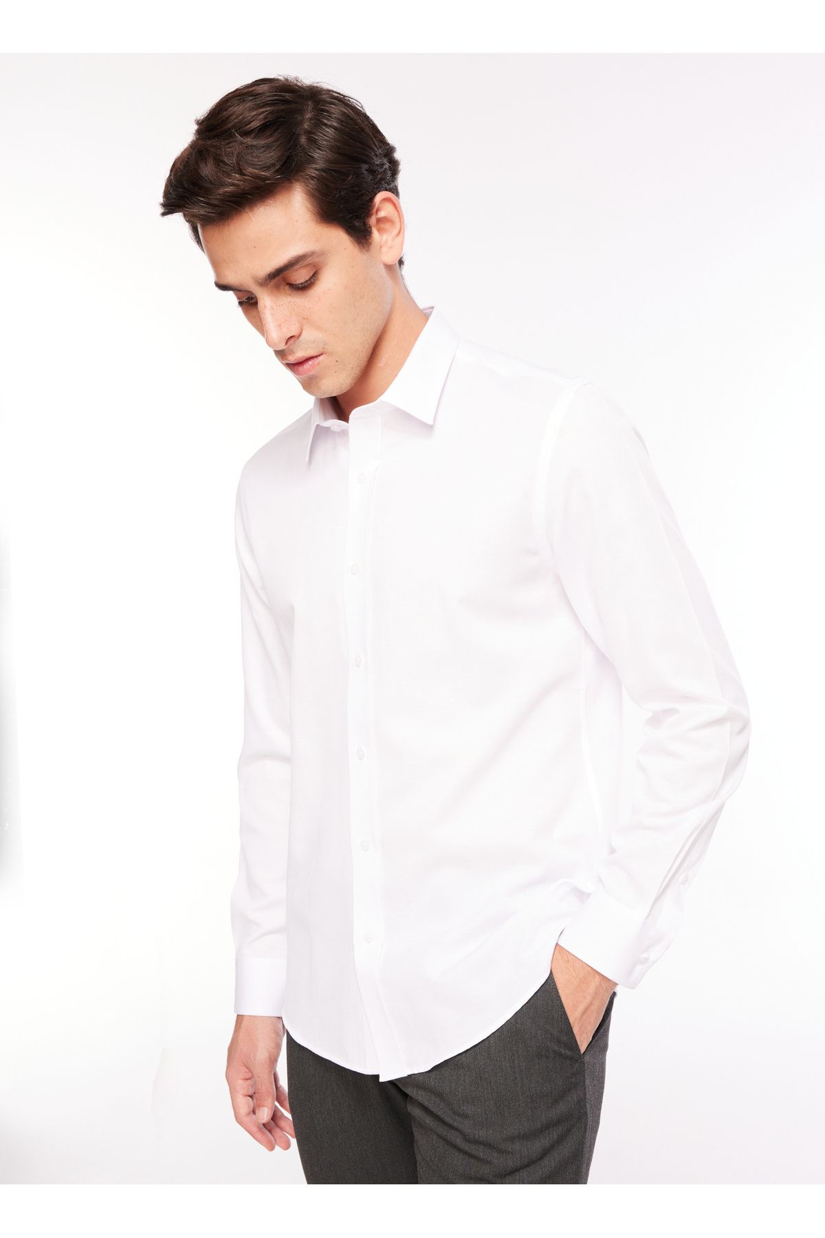 Fabrika Slim Fit Gömlek Yaka Armürlü Beyaz Erkek Gömlek MAYDOS 92 CEPSIZ BLN