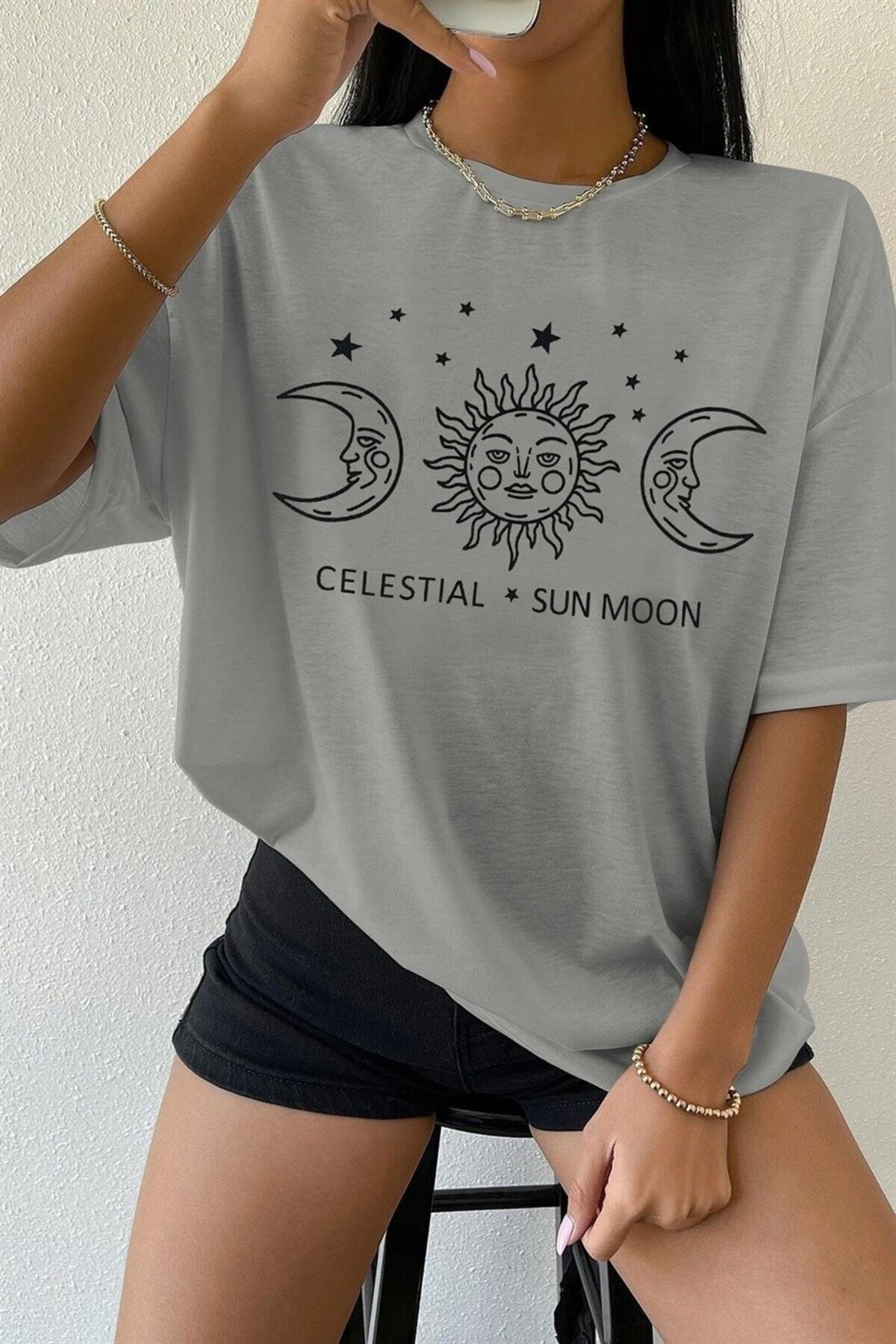 celestial sun moon Kadın Gri Oversize Celestial Sun Moon Baskılı T-shirt - K2113