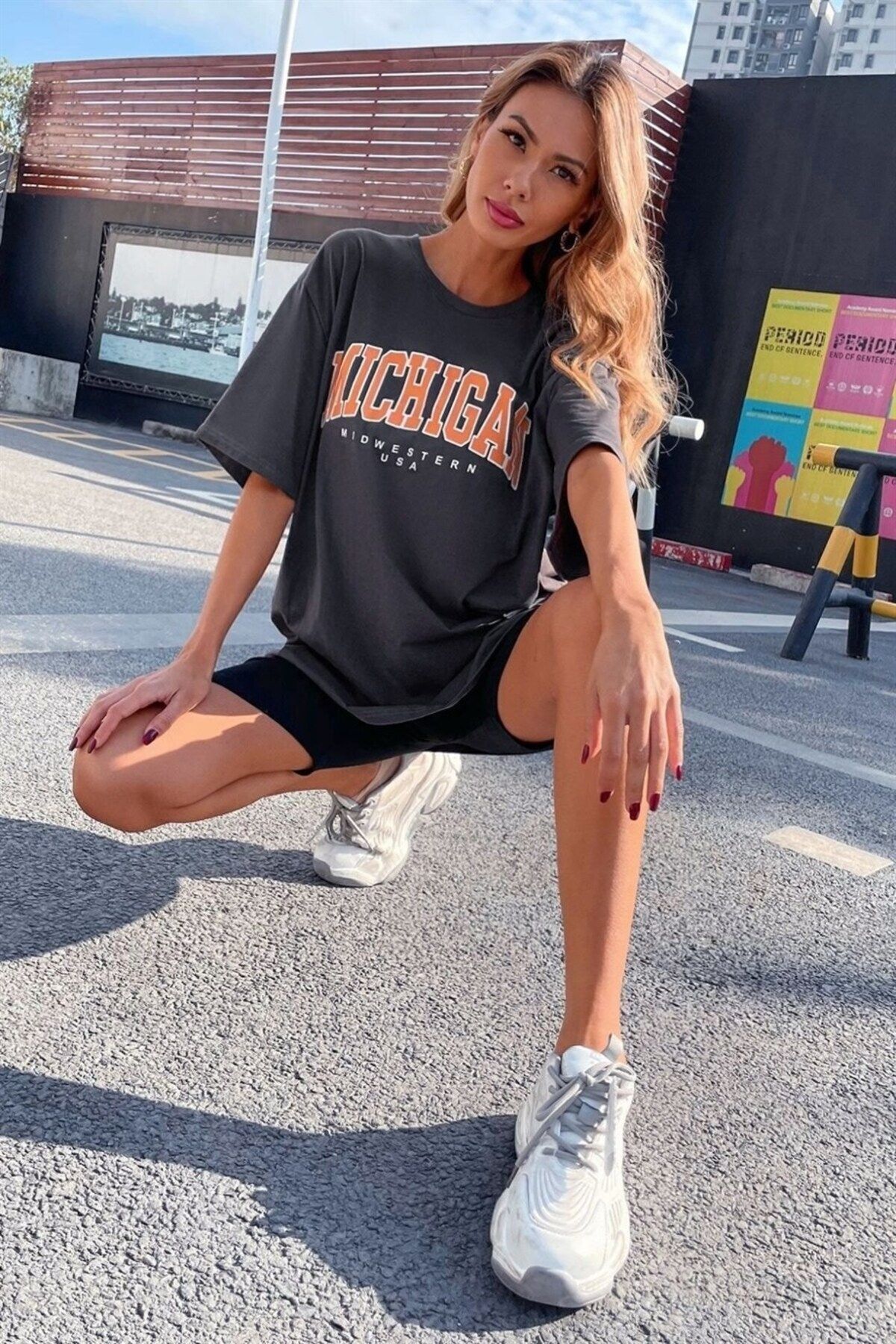 Teenage Millionaire Kadın Füme Oversize Michigan Baskılı T-shirt - K2110