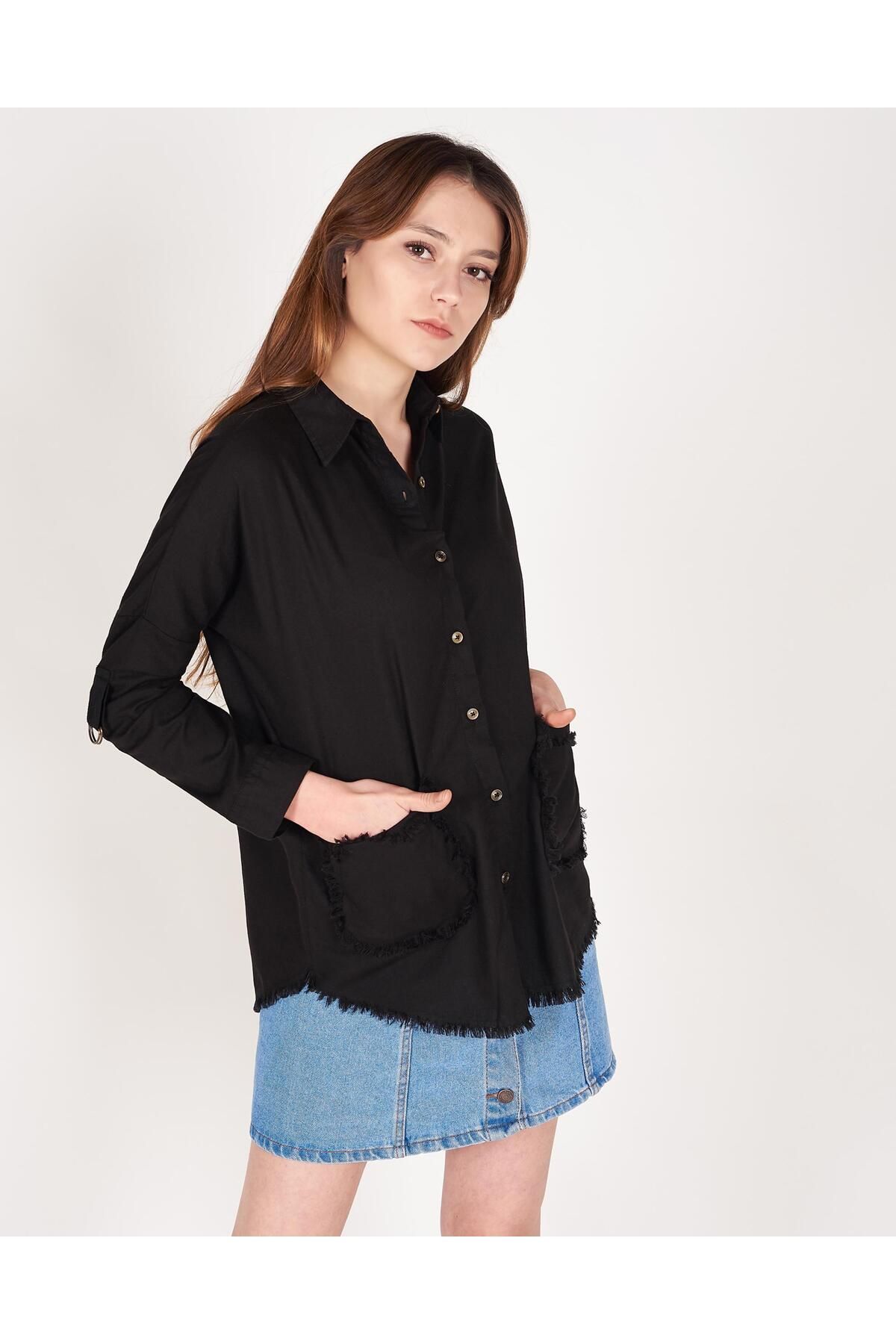 Addax Kadın Siyah Cep Detaylı Gömlek G19-9884 - V3 ADX-0000016530