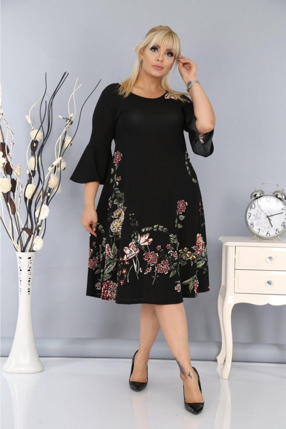 Big Love Kadın Büyük Beden Yarım Kollu Likralı Krep Kumaş Çiçekli Elbise Siyah