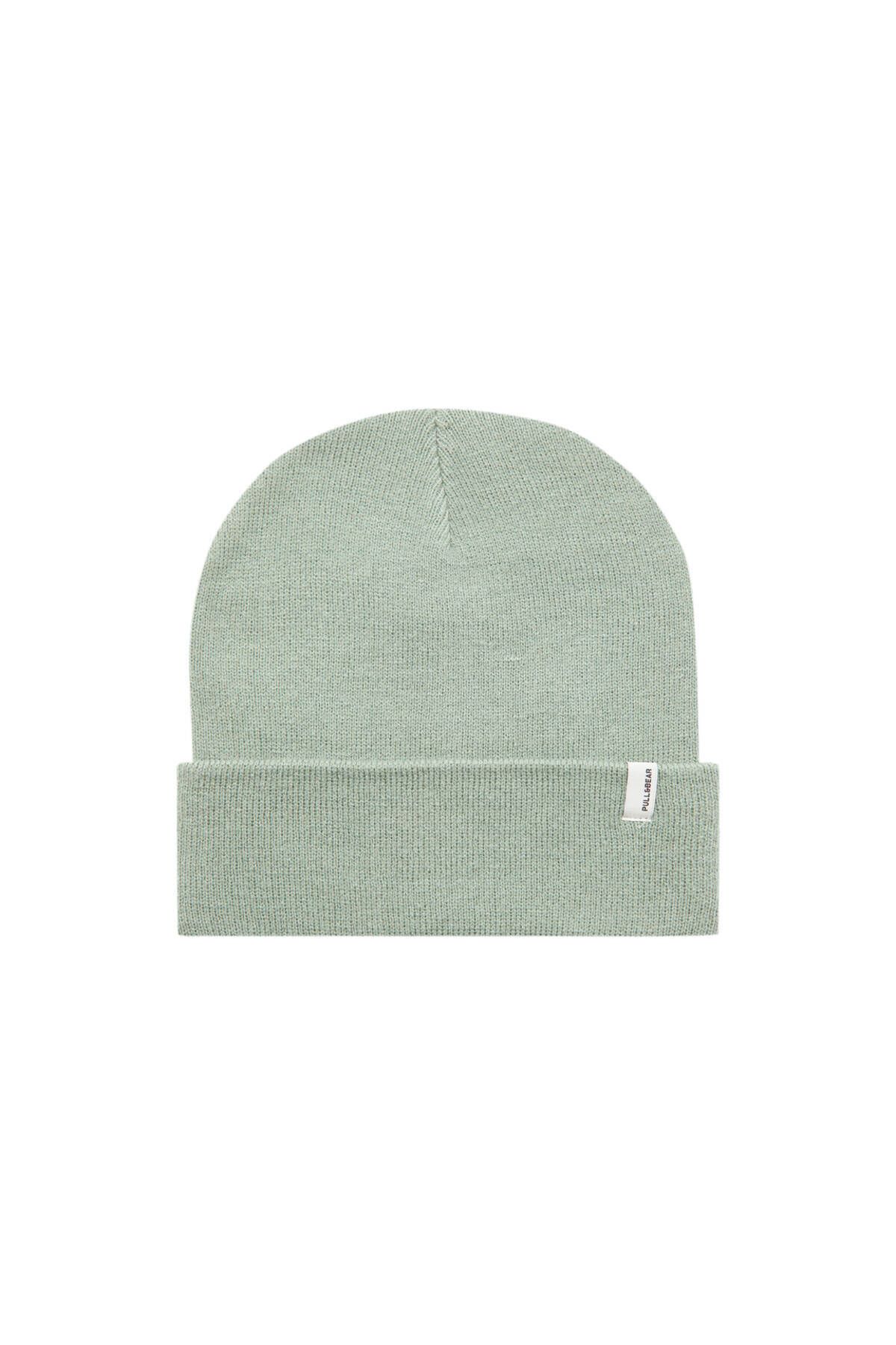 Pull & Bear Etiket detaylı basic örgü şapka
