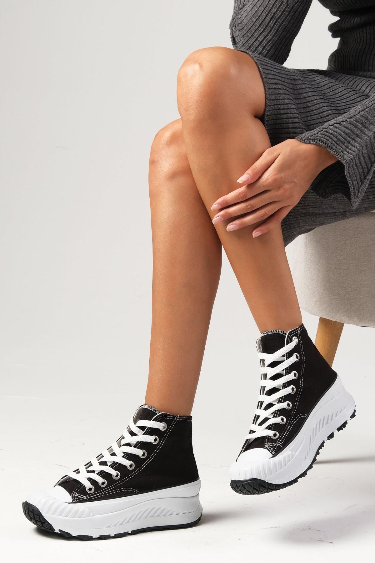 Mio Gusto Bendis Siyah Renk Keten Kalın Tabanlı Yüksek Bilekli Günlük Kadın Sneaker Ayakkabı