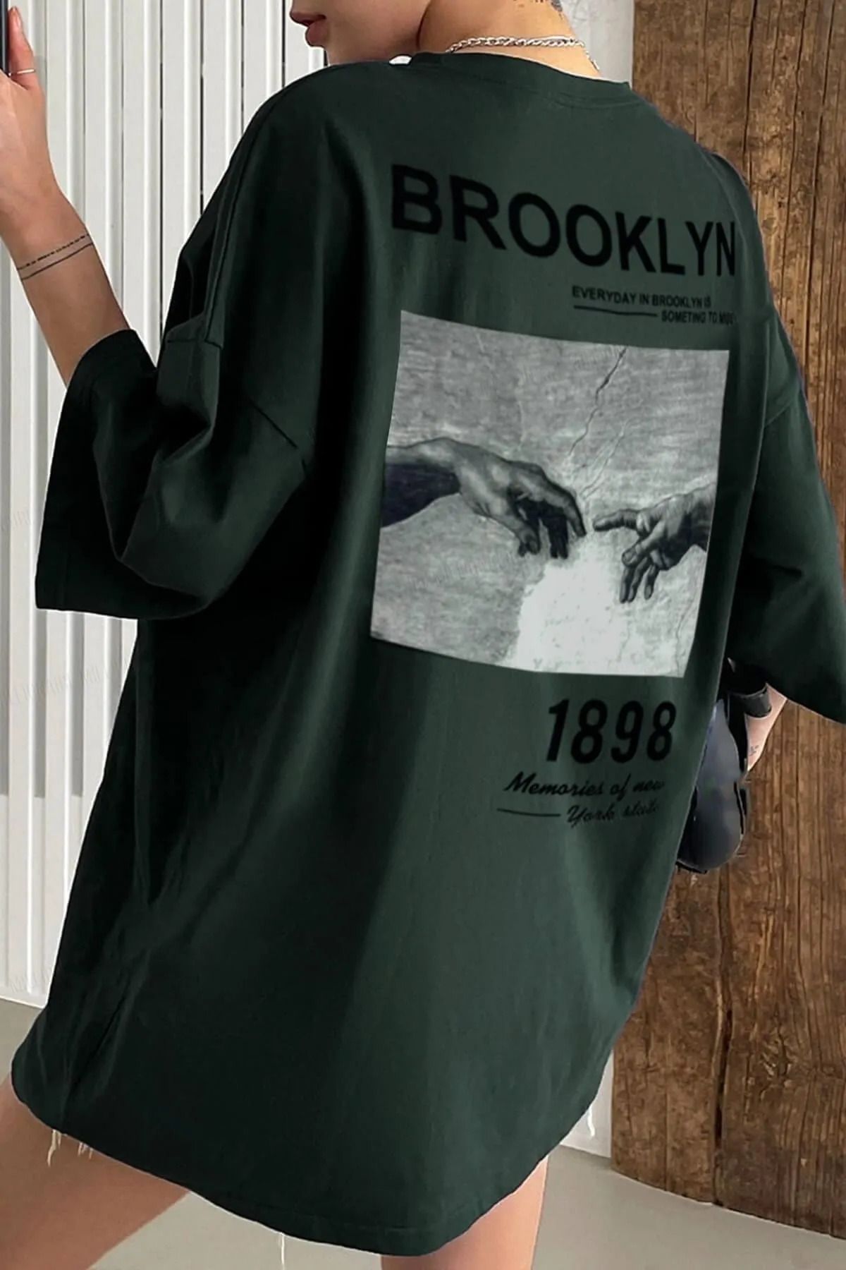 MODARİCH Brooklyn 1898 T-shirt -nefti Yeşil, Baskılı, Bisiklet Yaka, Baskılı, Kısa Kol, Boyfriend, Bol