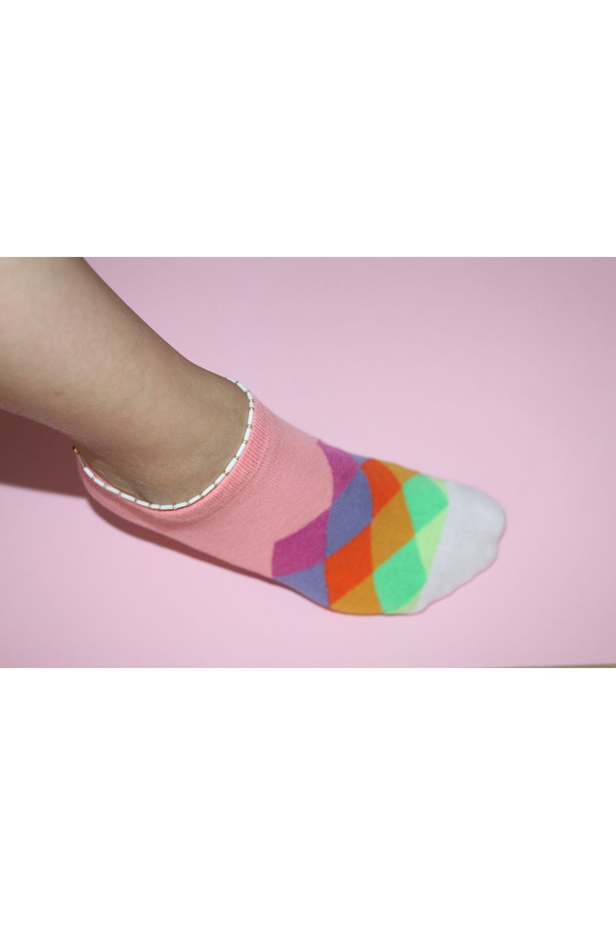VAD 10 Lu Pembe Dikişsiz Baklava Desenli Patik Çorap
