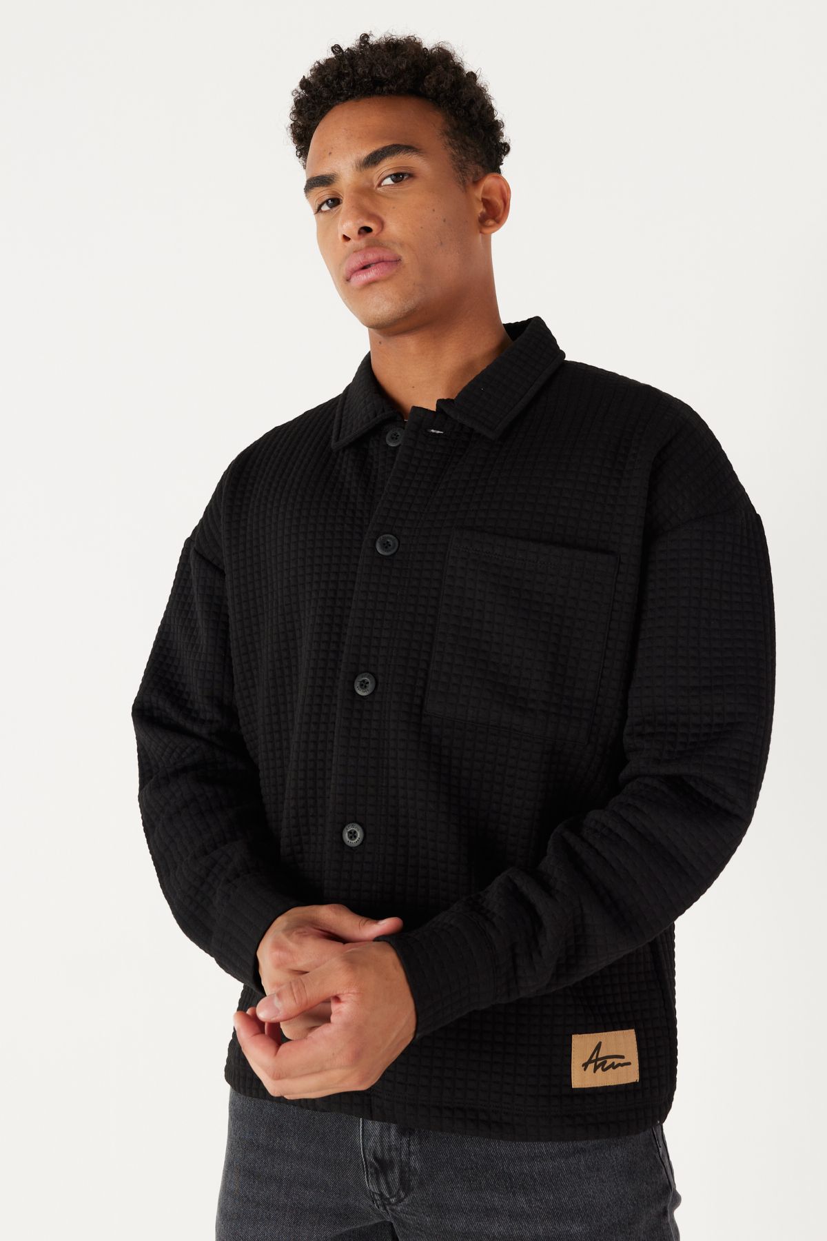 AC&Co / Altınyıldız Classics Erkek Siyah Loose Fit Gömlek Yaka Desenli Örme Ceket