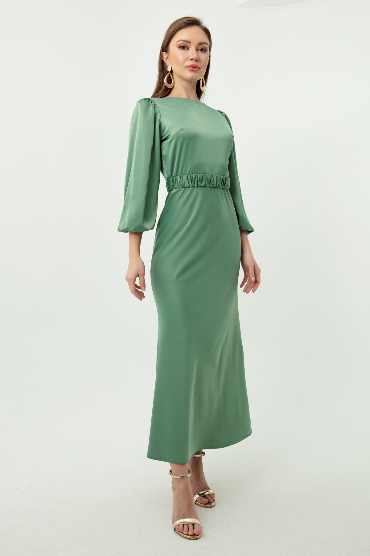 Lafaba Kadın Mint Yeşili Uzun Balon Kollu Nişan Elbisesi