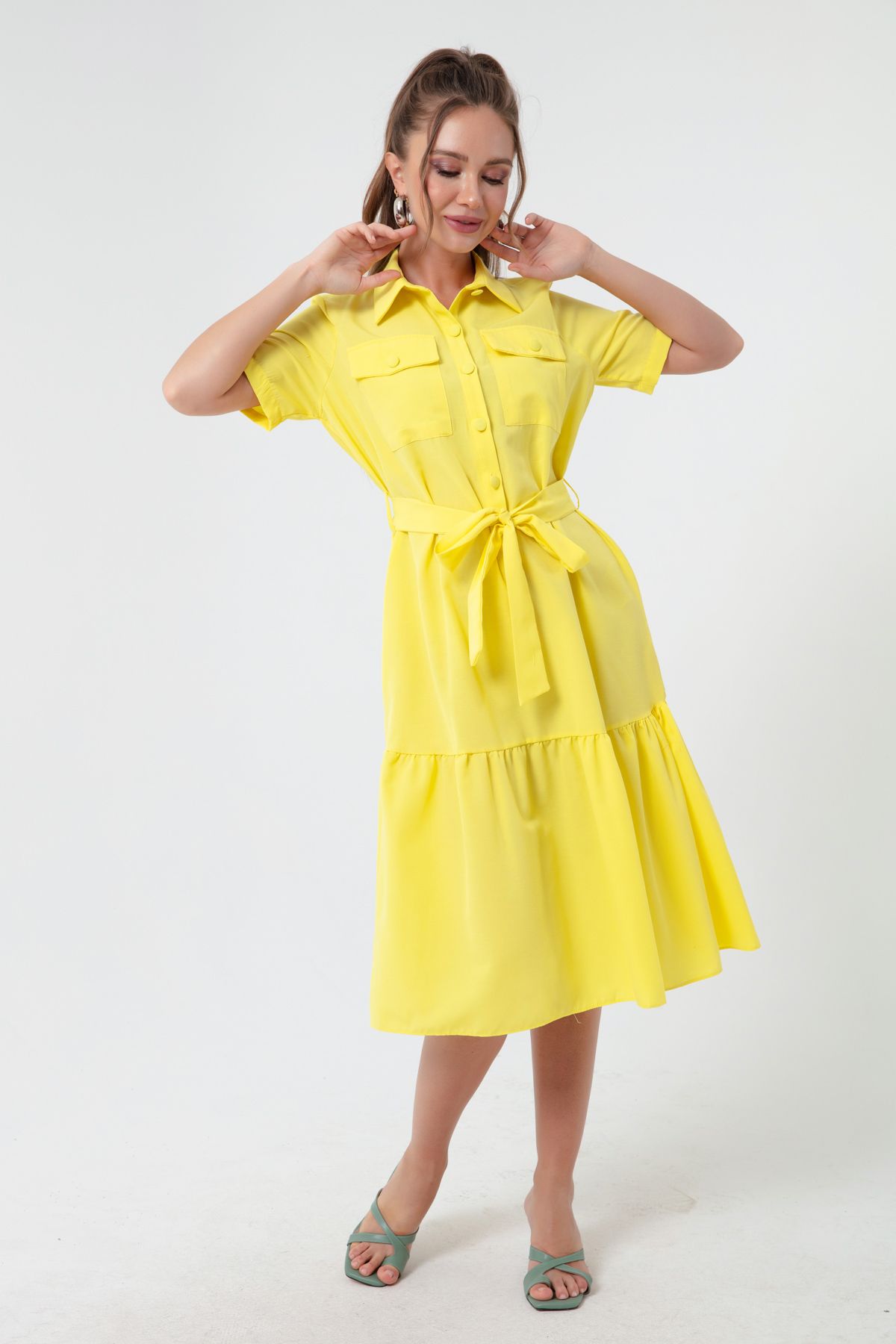 Lafaba Kadın Sarı Kaplama Düğmeli Kuşaklı Elbise Geniş Beden Aralığı