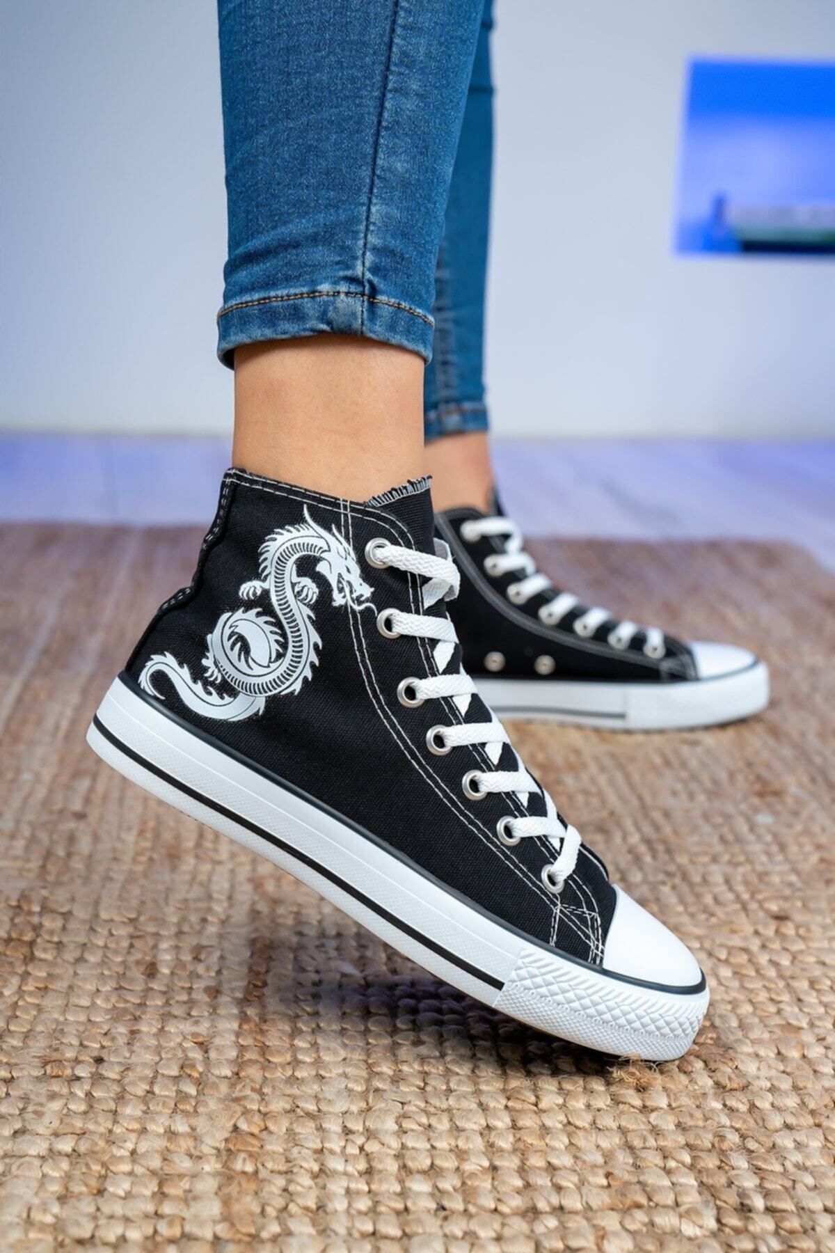 Bartrobel Siyah Beyaz Convers Ejderha Baskılı Bilekli Spor Ayakkabı Sneaker