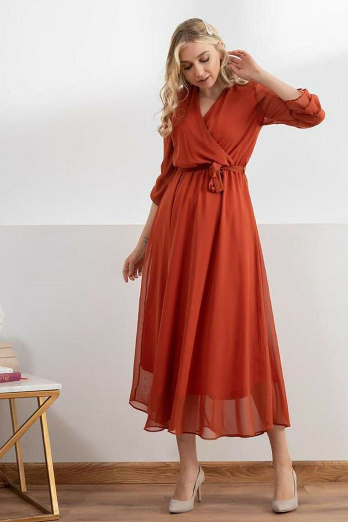 Elbise Delisi Kiremit Rengi Uzun Kruvaze Yaka Anvelop Şifon Büyük Beden Elbise