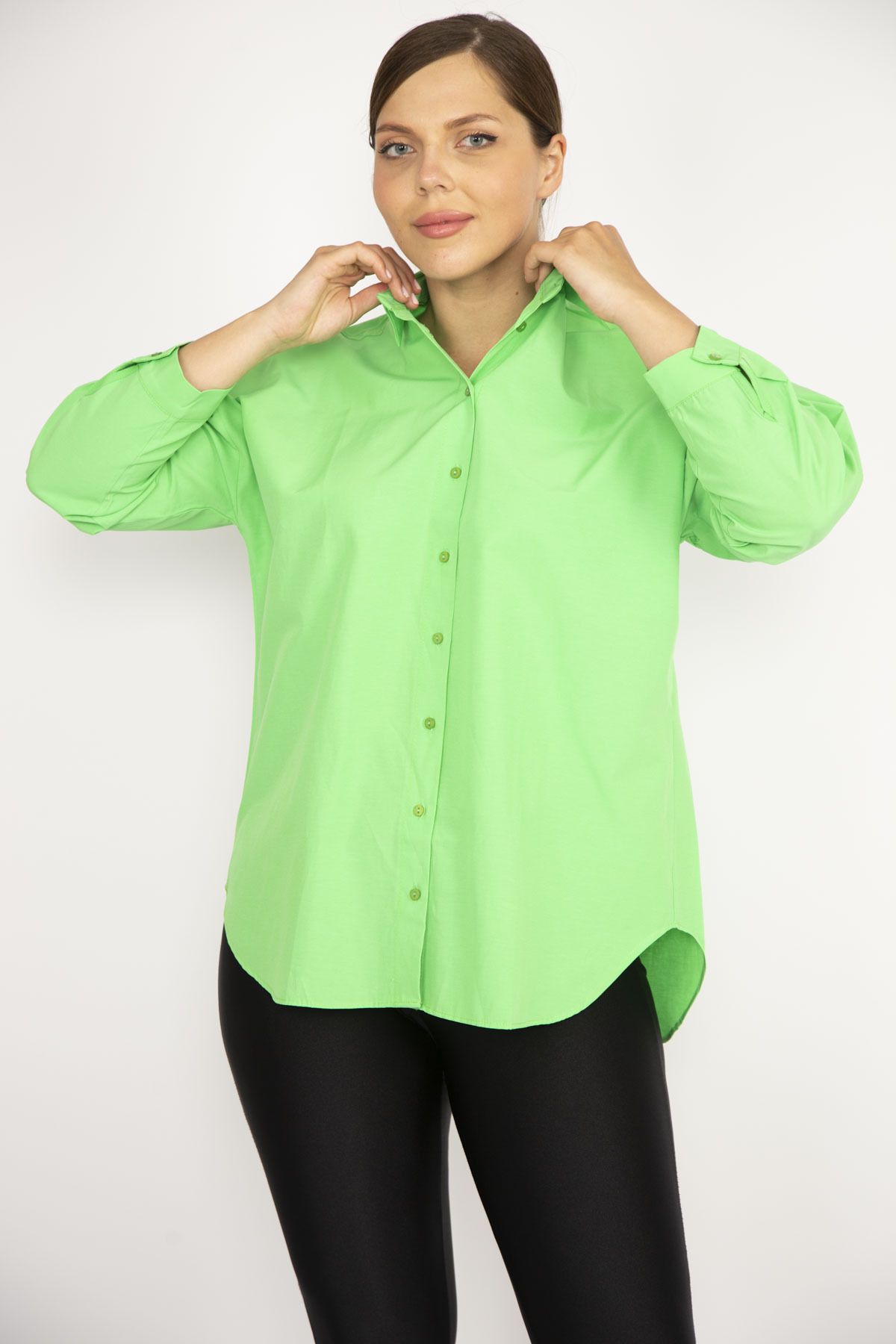 Şans Kadın Büyük Beden Yeşil Ön Düğmeli Poplin Gömlek 65N36858
