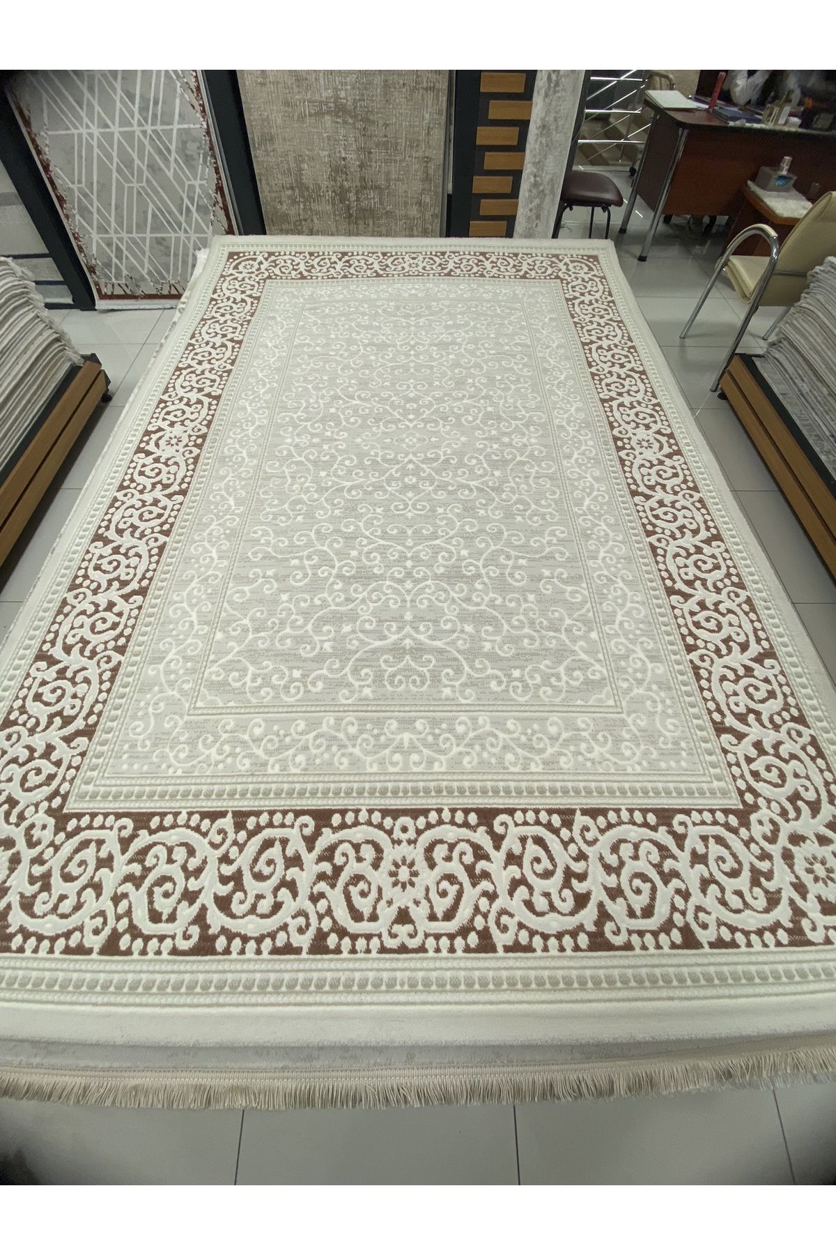 Şehzade Halı 9004 4M2 HALI