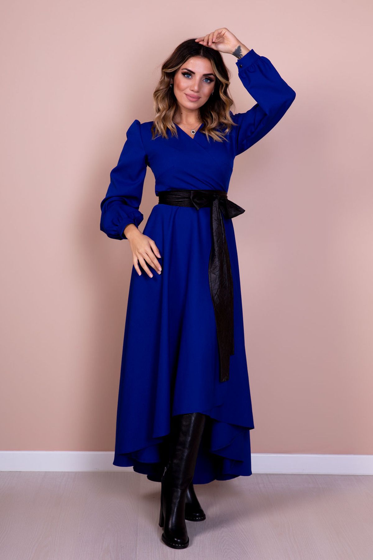 NO48 Sax Mavi Asimetrik Kesim Siyah Suni Kemer Aksesuarlı Uzun Kol Kruvaze Kalıp Elbise