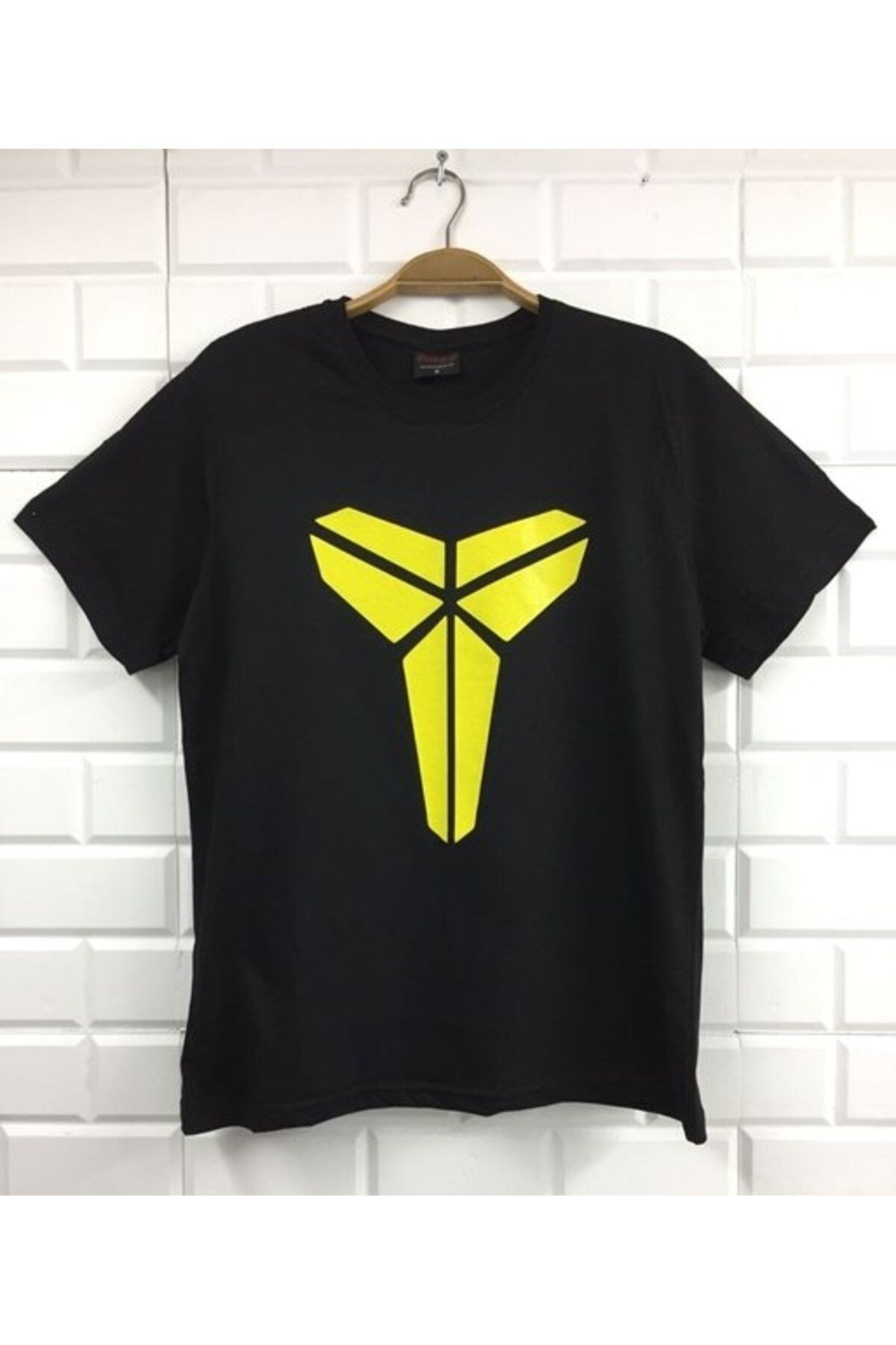 fame-stoned Unisex Siyah Kobe Bryant Baskılı T-shirt