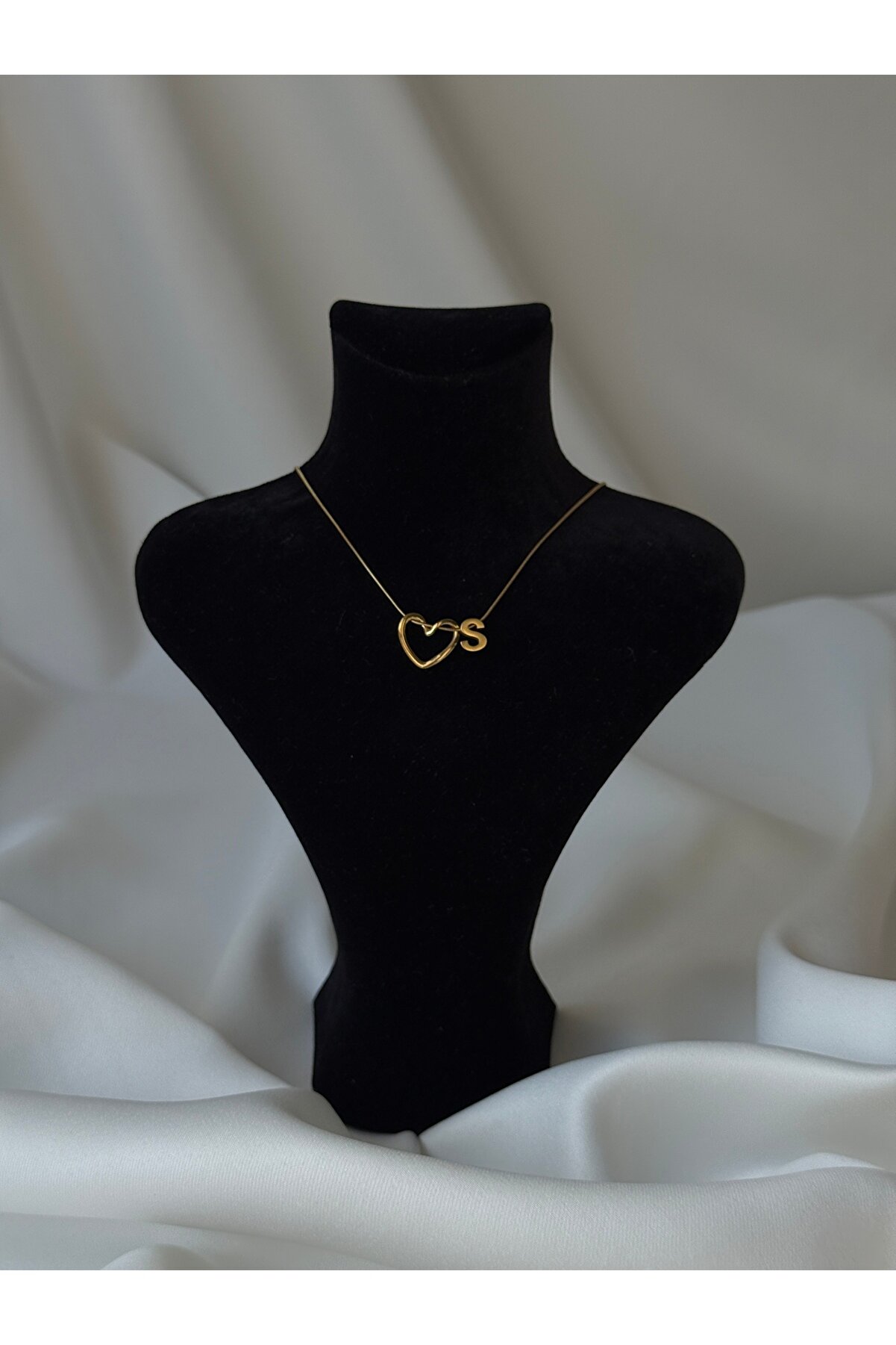 Kalp Harf Kolye — Gold 1