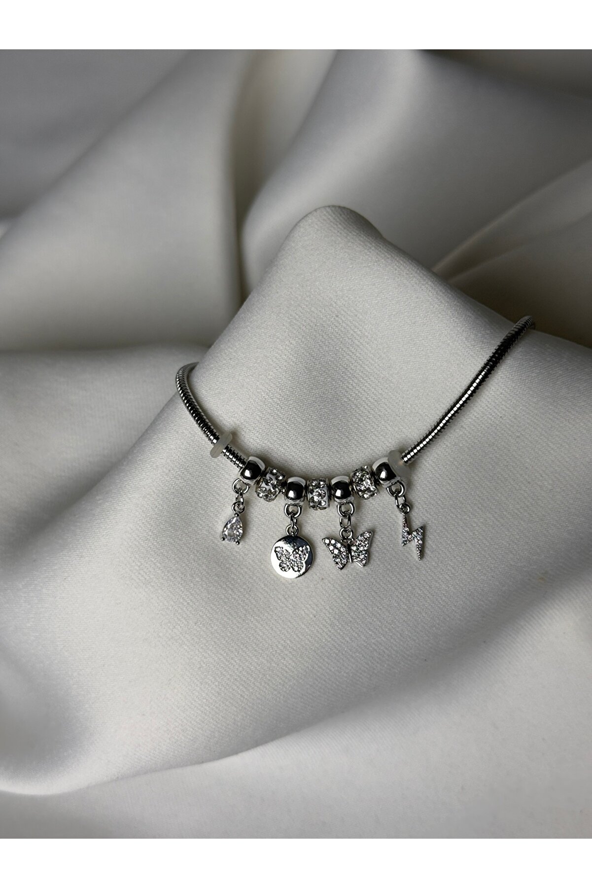 Kelebek Charm Bileklik 3