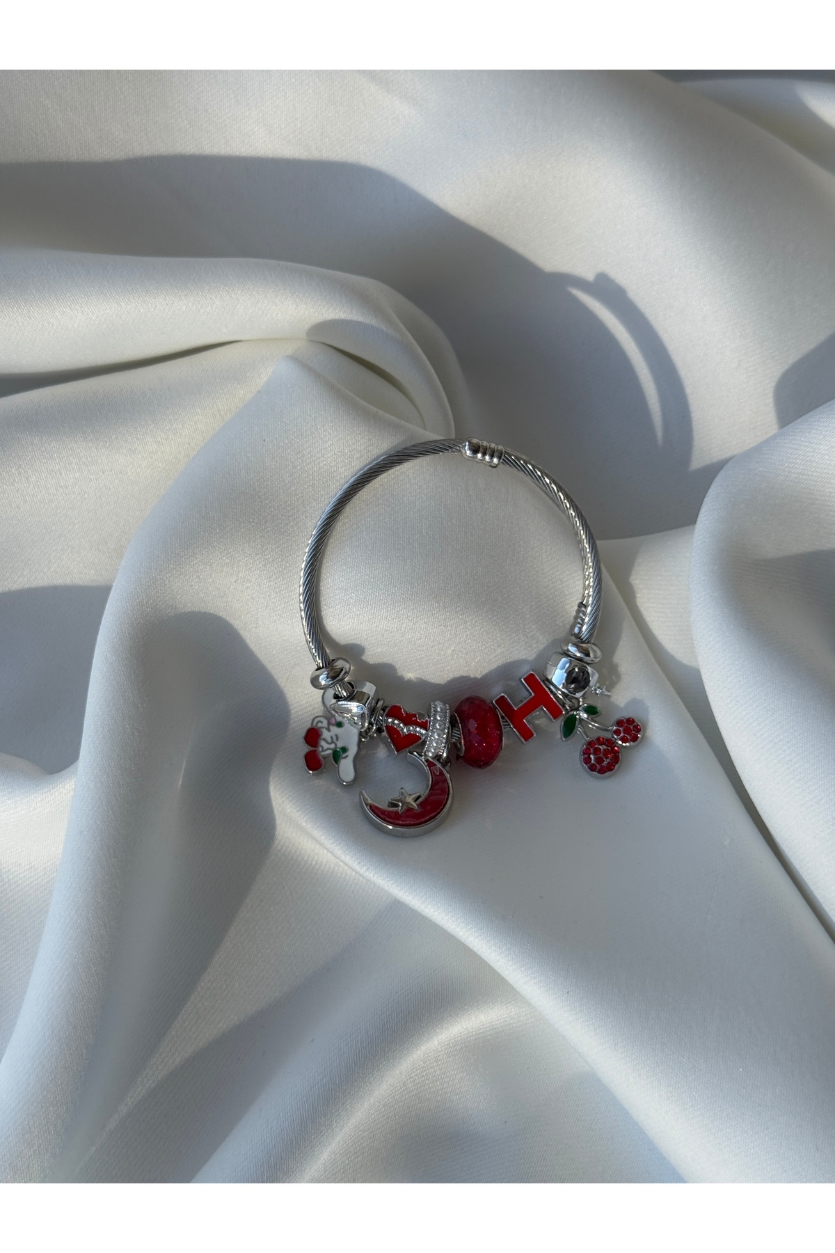 Kırmızı Charm Bileklik