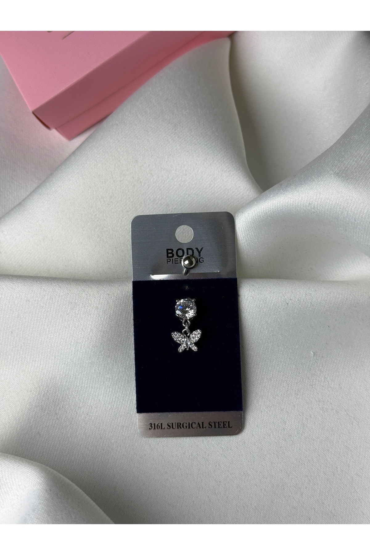 Sallantılı Kelebek Piercing 2