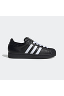 Core Black / Cloud White / Cor