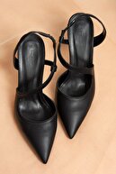 Fox Shoes Kadın Siyah Sivri Burun Topuklu Ayakkabı K404910809