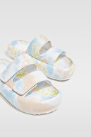 Bershka Kadın Ekru Batik Desenli Platform Sandalet